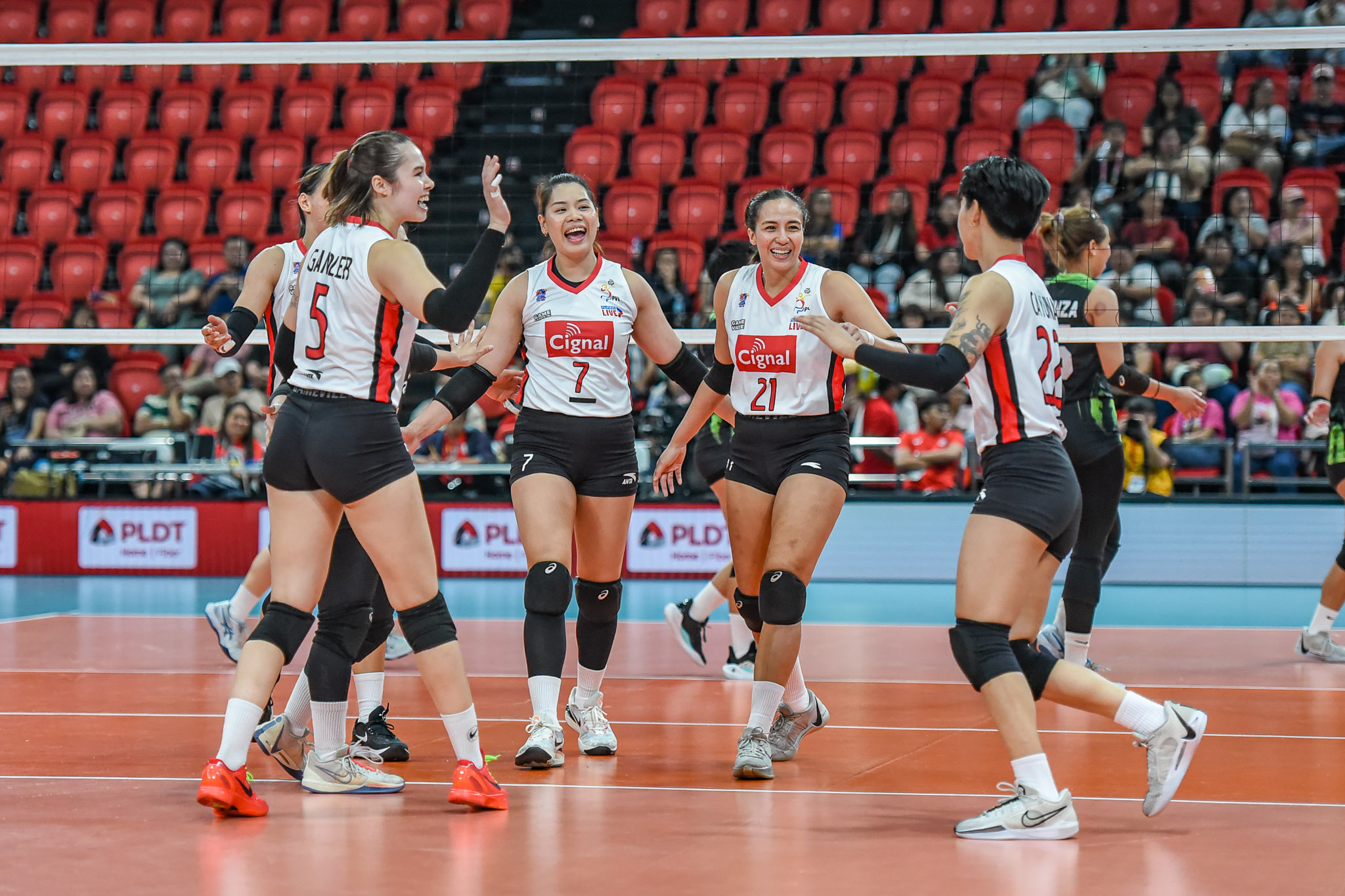 PVL-2024-Cignal-vs.-Nxled-4415 Shaq Delos Santos sees Nxled rally as valuable lesson for Cignal News PVL Volleyball - philippine sports news