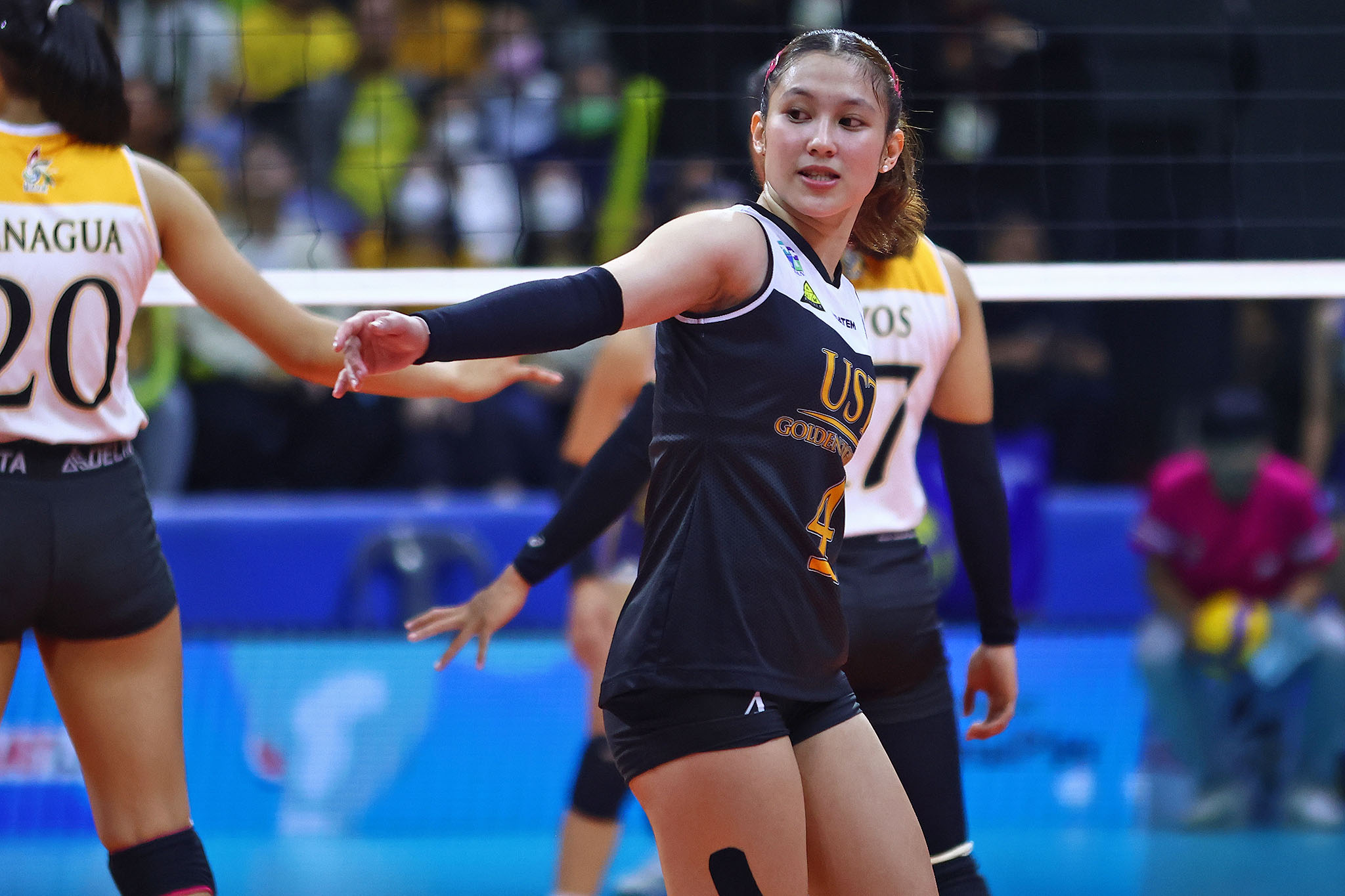 UAAP-86-WVB-Bernadett-Pepito Lefties Jurado, Perdido carry torch of Maizo's legend in quest for UST volleyball glory News UAAP UST Volleyball - philippine sports news