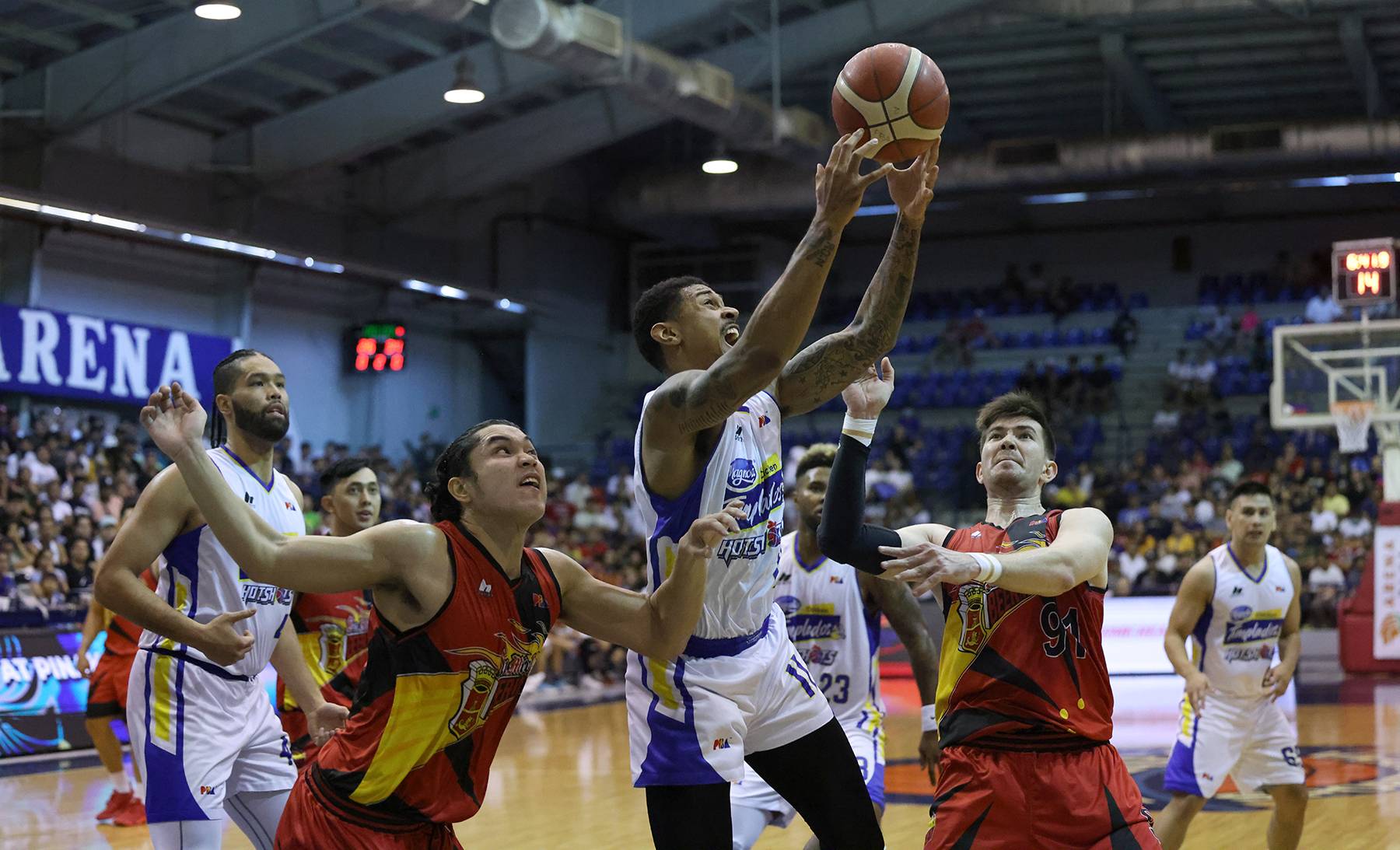 2023-PBA-on-Tour-San-Miguel-vs-Magnolia-David-Murrell Tim Cone scours market for wing talent amid Malonzo, Gray injuries Basketball News PBA - philippine sports news