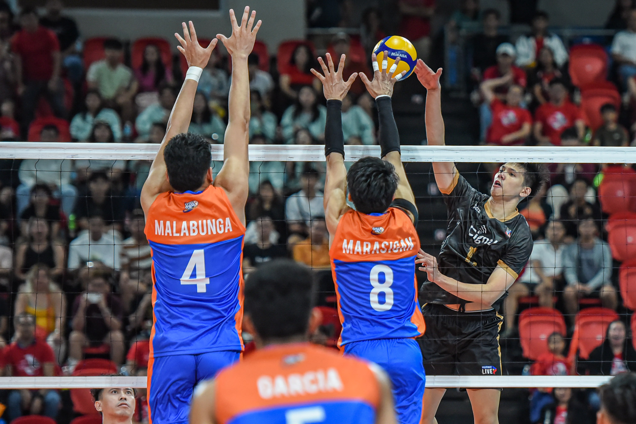 ST-2024-Cignal-vs.-Criss-Cross-Jau-Umandal-8080 Jau Umandal's pride prevails against former Cignal teammates News Spikers' Turf Volleyball - philippine sports news