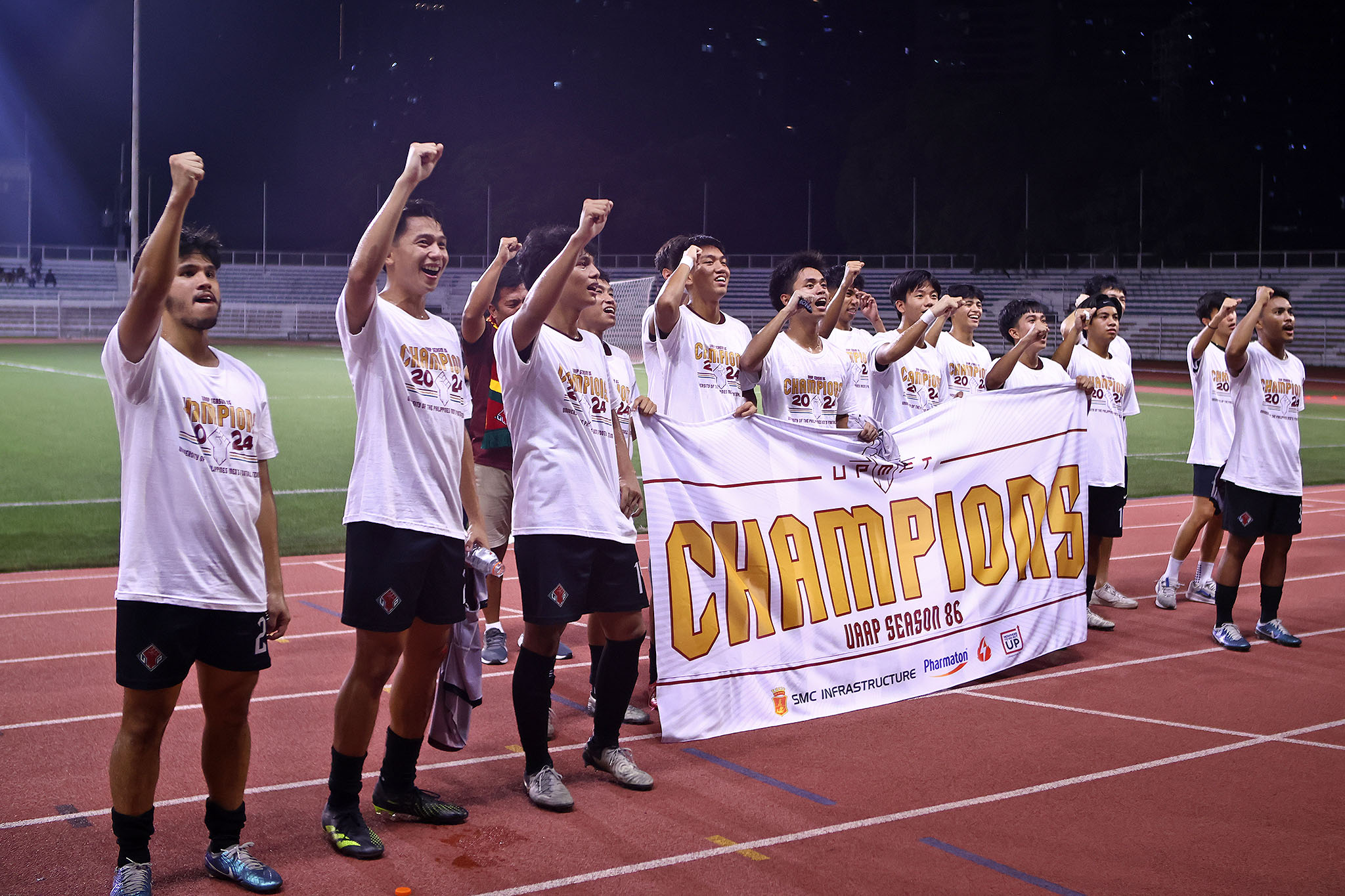 UAAP-86-MFB-UP-celebrate-2 Francis Tacardon, Macky Tobias get 'beautiful' ending with UP's championship Football News UAAP UP - philippine sports news