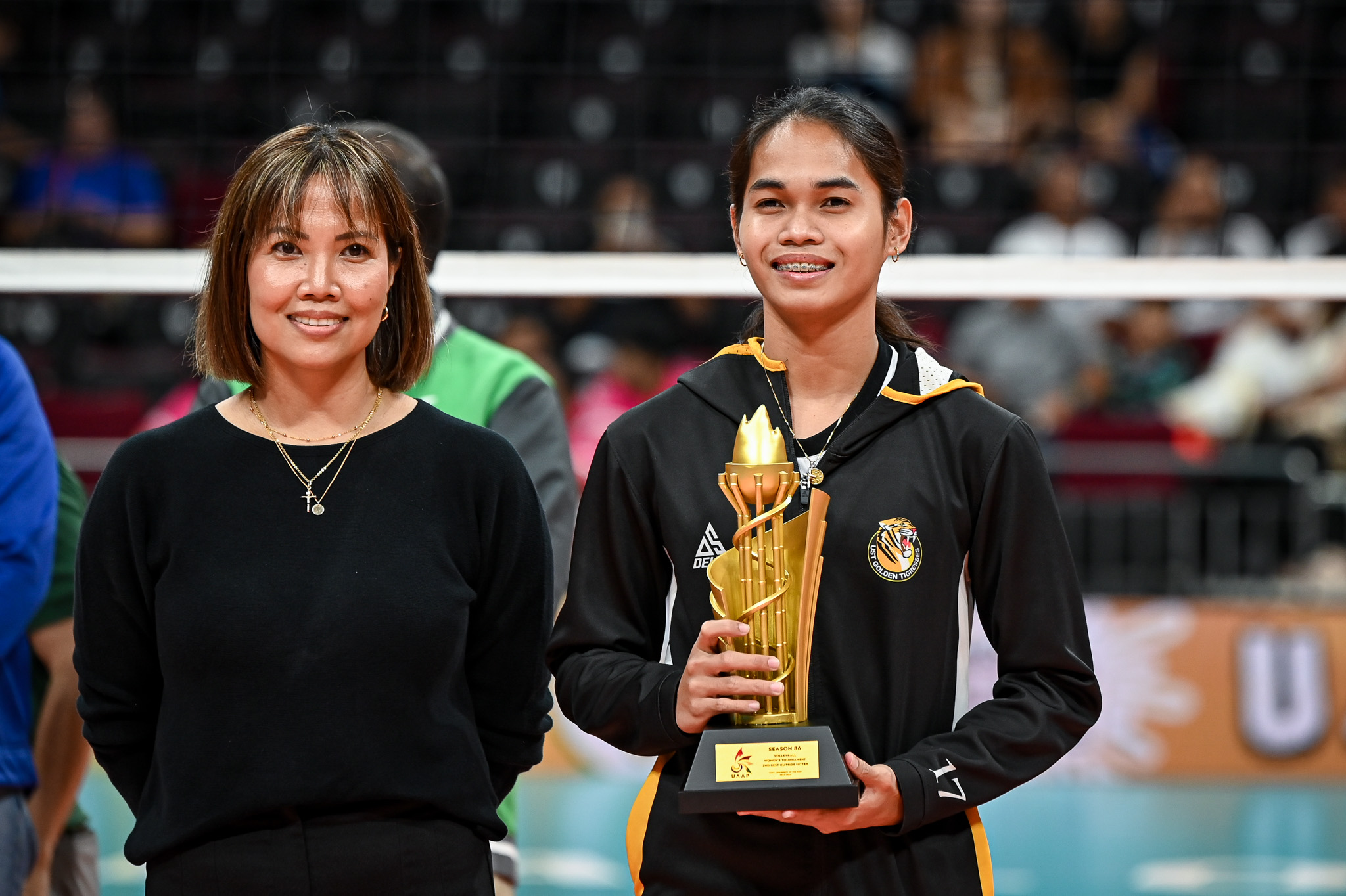 UAAP86-WVB-2ND-BEST-OUTSIDE-SPIKER-ANGGE-POYOS-3610 Bella Belen claims 2nd UAAP Women's Volleyball MVP title DLSU News NU UAAP UP UST Volleyball - philippine sports news