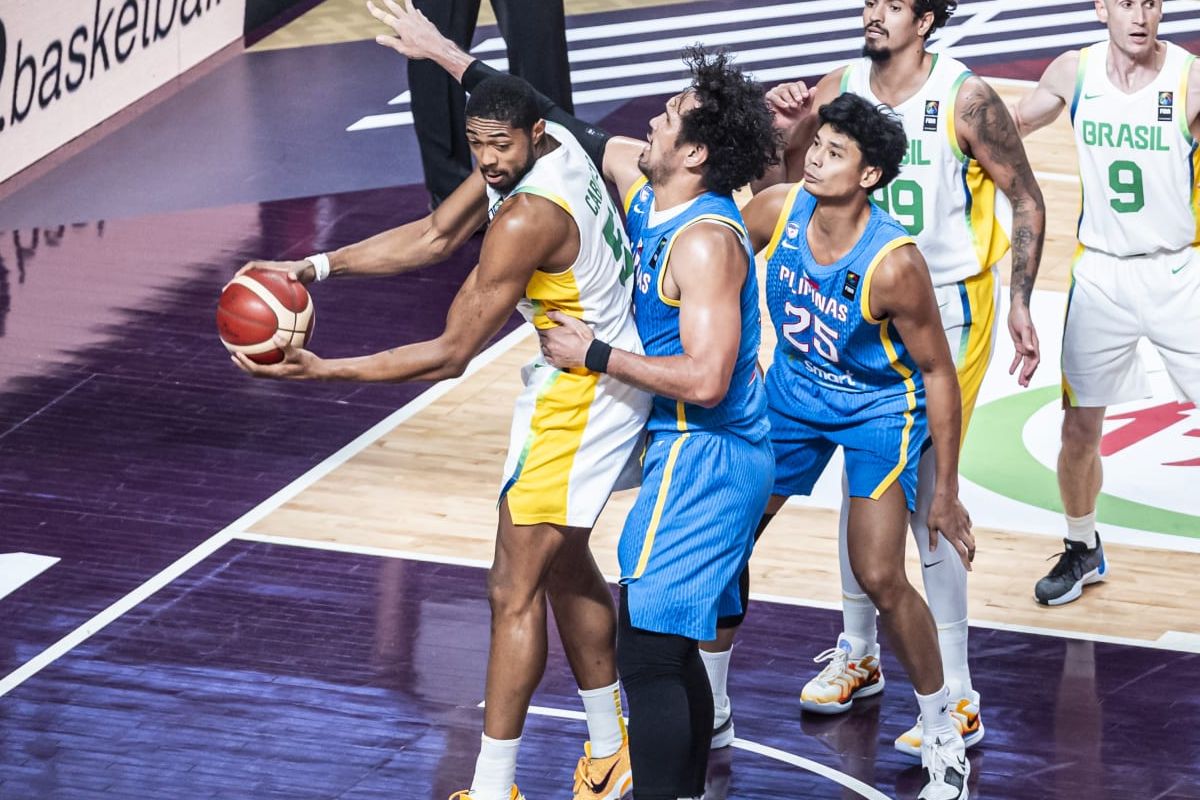 2024-FIBA-OQT-Gilas-vs-Brazil-Bruno-Caboclo-vs-June-Mar-Fajardo 10-man Gilas Men fall to Brazil, ends Paris bid 2024 Summer Olympics Basketball Gilas Pilipinas News - philippine sports news