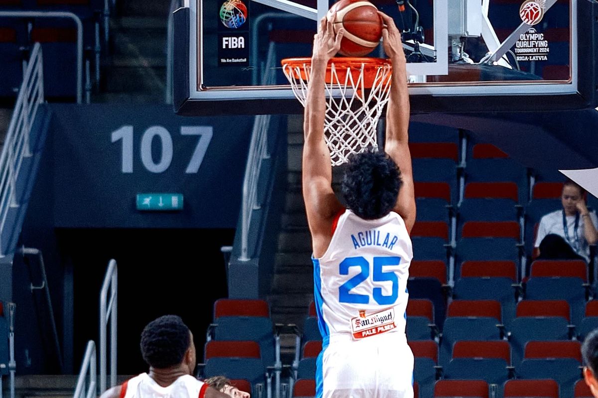 2024-FIBA-OQT-Japeth-Aguilar Tim Cone defends Japeth Aguilar amid criticisms over FIBA OQT performance 2024 Summer Olympics Basketball Gilas Pilipinas News - philippine sports news