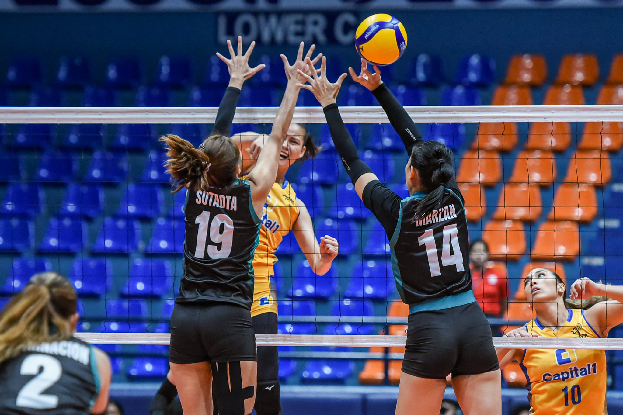 PVL-RC-2024-Capital1-vs.-Galeries-Des-Clemente-6088 Capital1 bounces back, keeps Galeries Tower winless as PVL quarters loom News PVL Volleyball - philippine sports news