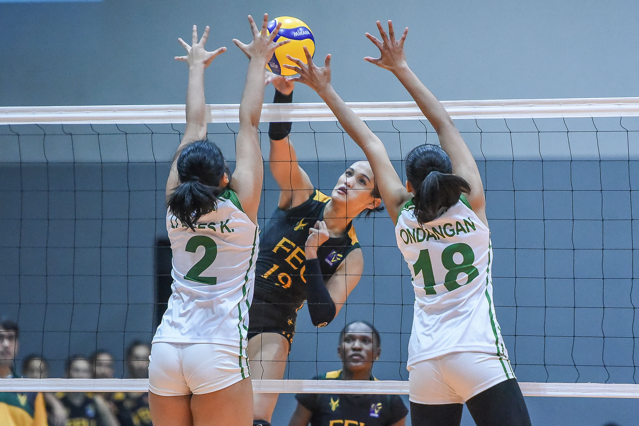 V-League-2024-FEU-vs.-CSB-Jean-Asis-3452 UST tops UE, takes early lead in V-League Women's CSB FEU News UE UST V-League Volleyball - philippine sports news