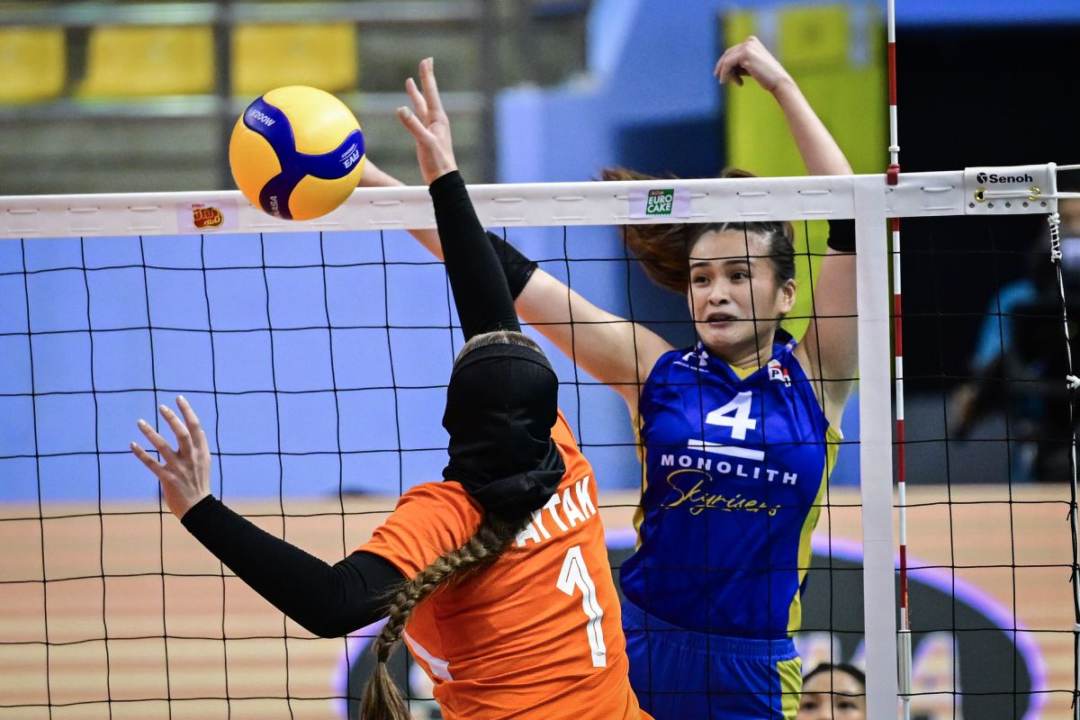 2024-AVC-Womens-Club-NU-vs-Saipa-Club-Mhicaela-Belen NU-Monolith takes down Saipa Club in Asian Club, gifts Meneses winning debut News NU Volleyball - philippine sports news