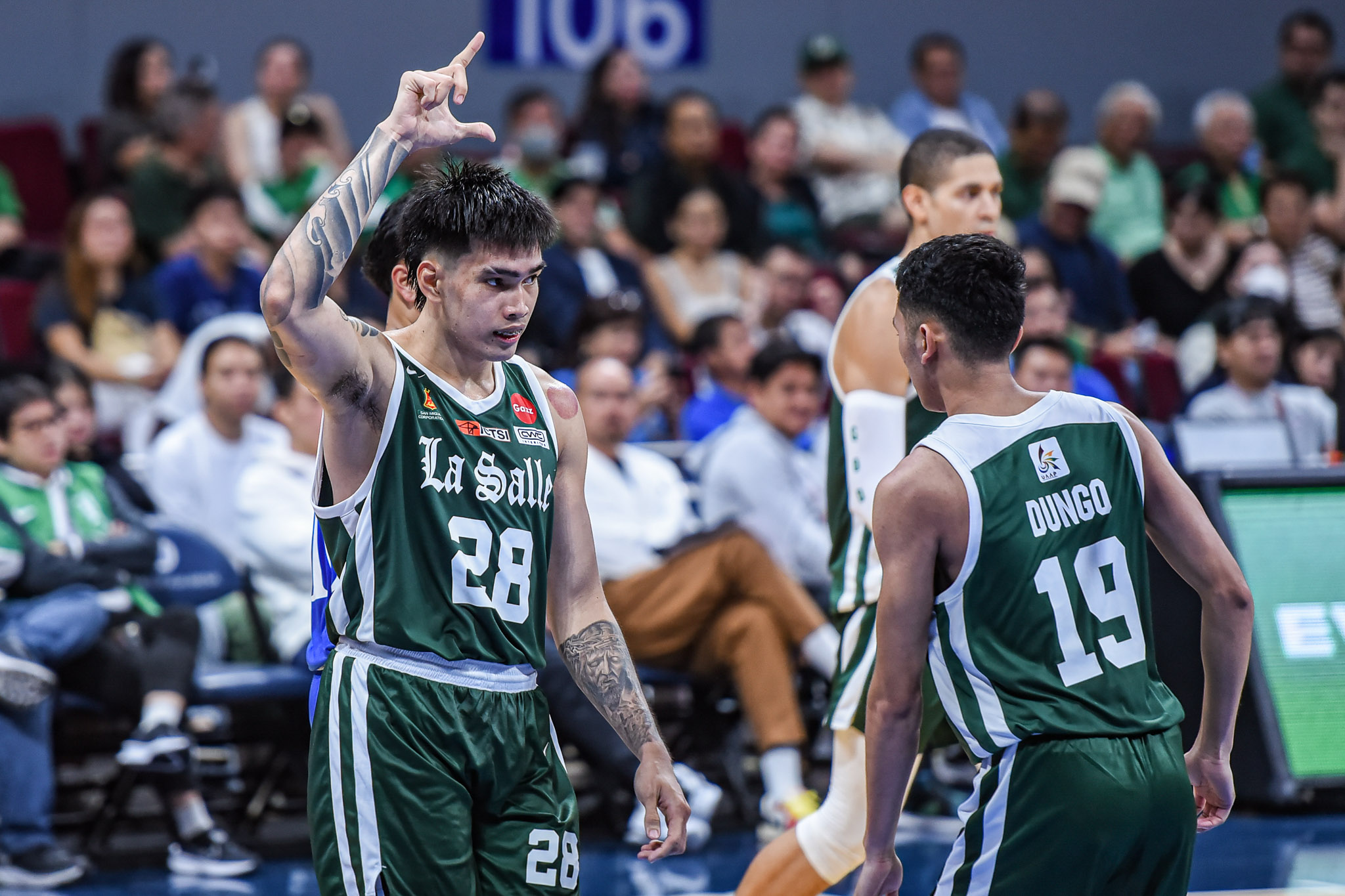 UAAP-87-MBB-DLSU-vs.-ADMU-Kevin-Quiambao-6672 Kevin Quiambao, Topex Robinson share emotional moment in midst of rivalry game Basketball DLSU News UAAP - philippine sports news