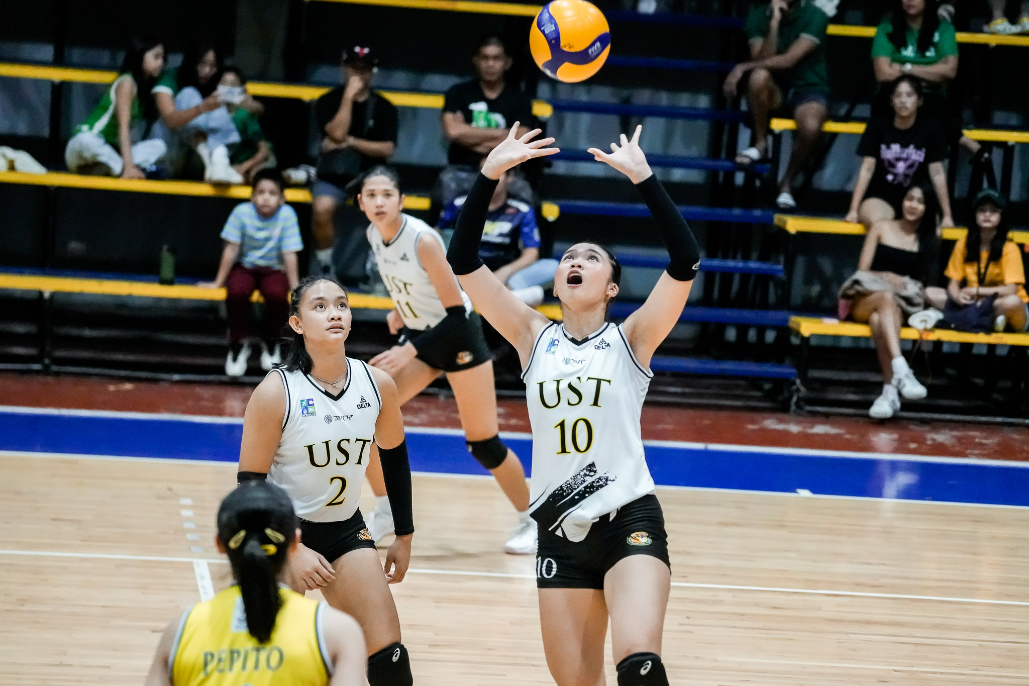 UAAP-S87-HSVB-UST-vs-DLSZ-Lianne-Panuliar-2653 UAAP Girls Volleyball: FEU-D, UST crush foes to remain unblemished ADMU DLSU FEU News UAAP UST Volleyball - philippine sports news