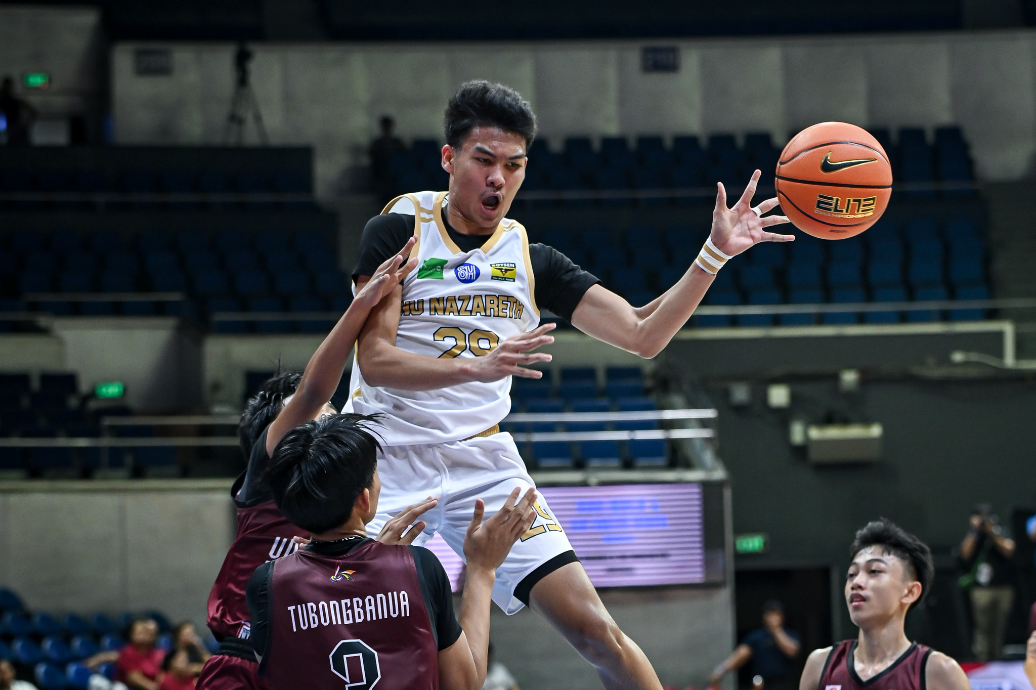 UAAP87-JHSBB-CHESTER-TULABUT-5636 UAAP Juniors Basketball: UE takes solo lead, shocks FEU-D Basketball FEU News NU UAAP UE UP - philippine sports news
