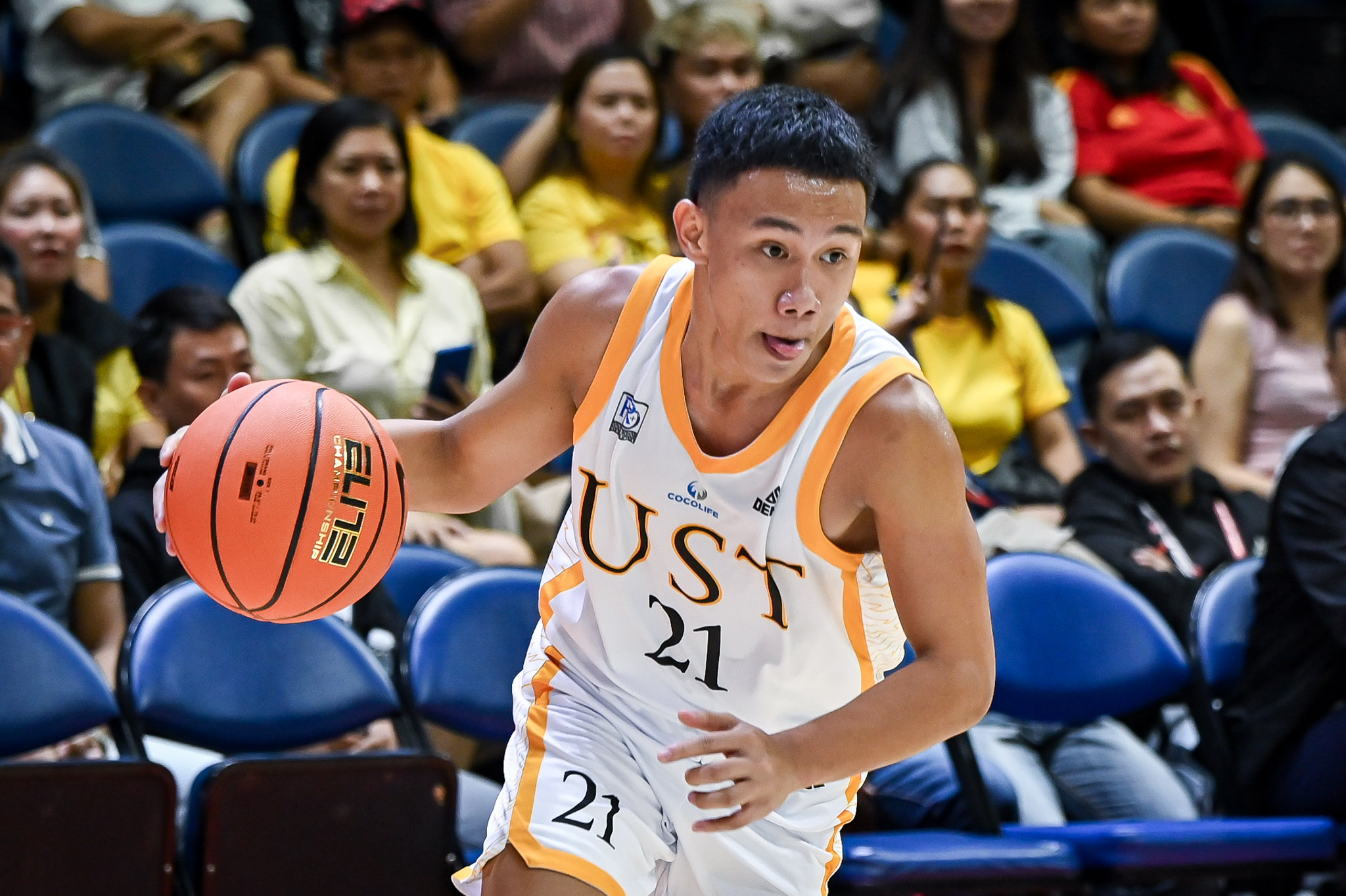 UAAP87-JHSBB-JHON-CANAPI-5852 Young Tiger Cub Jhon Canapi relishes first game at Araneta Basketball News UAAP UST - philippine sports news