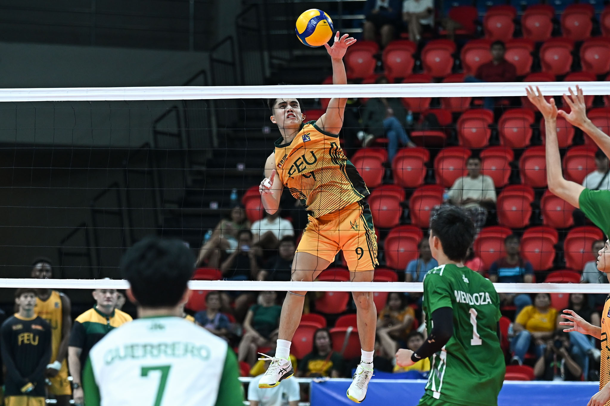 VL-2024-FEU-vs.-DLSU-Dryx-Saavedra-1541 Jose Roque, La Salle out for revenge against long-time tormentor FEU FEU News UAAP Volleyball - philippine sports news