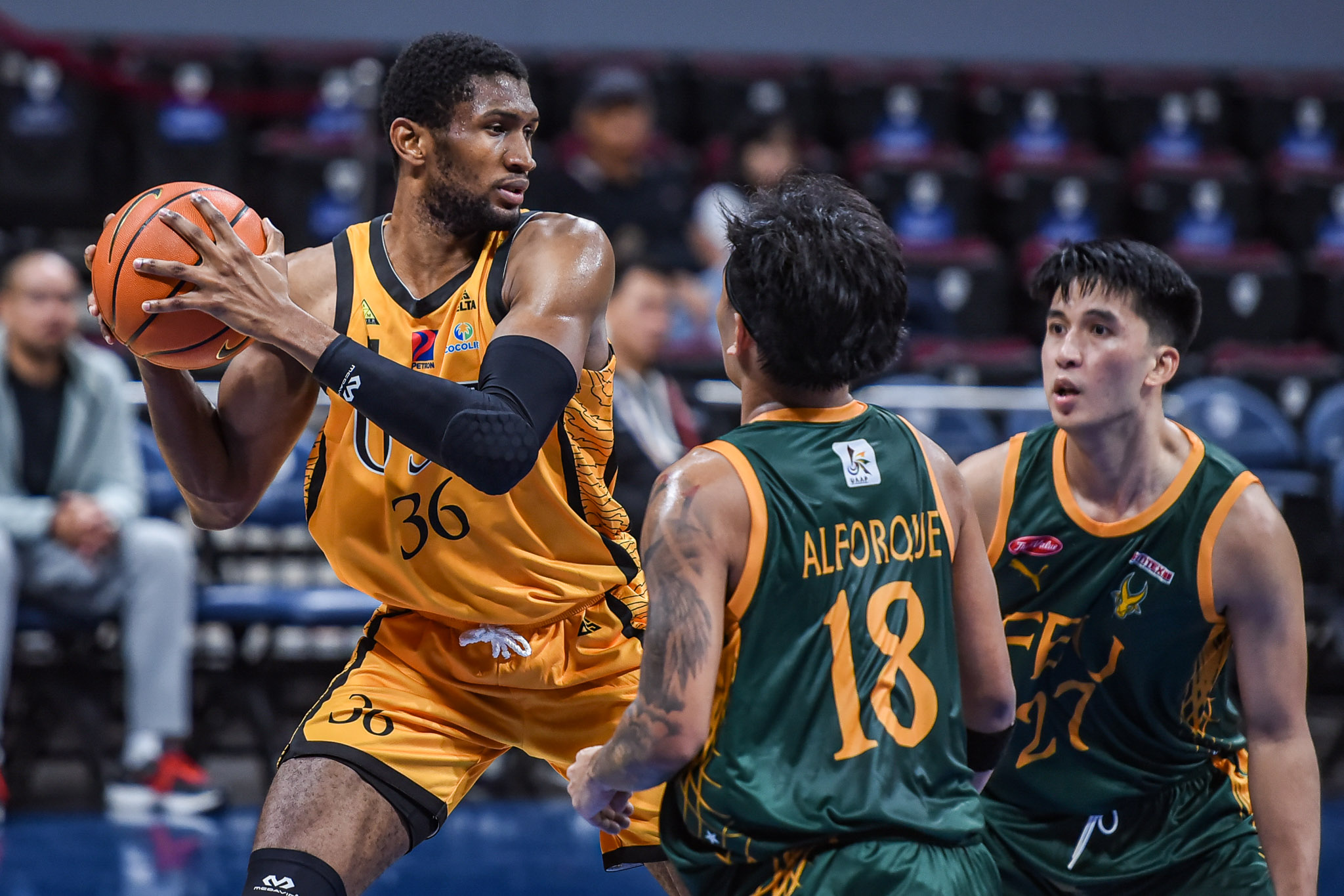 UAAP-87-MBB-FEU-vs.-UST-Mo-Tounkara-1636 UAAP Men's Basketball: Tounkara, Padrigao show way as UST dumps FEU, arrests skid Basketball FEU News UAAP UST - philippine sports news