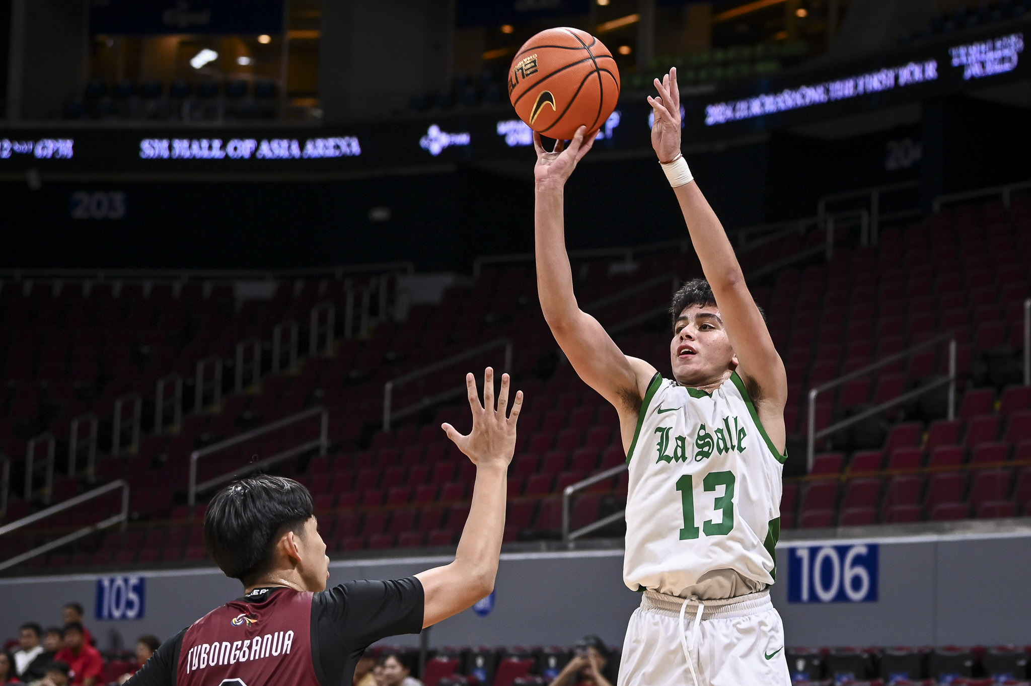 UAAP87-JHSBB-Jaden-Centeno-8222 UAAP Juniors Basketball: UE dominates Adamson to cap perfect first round AdU Basketball DLSU News UAAP UE UP - philippine sports news