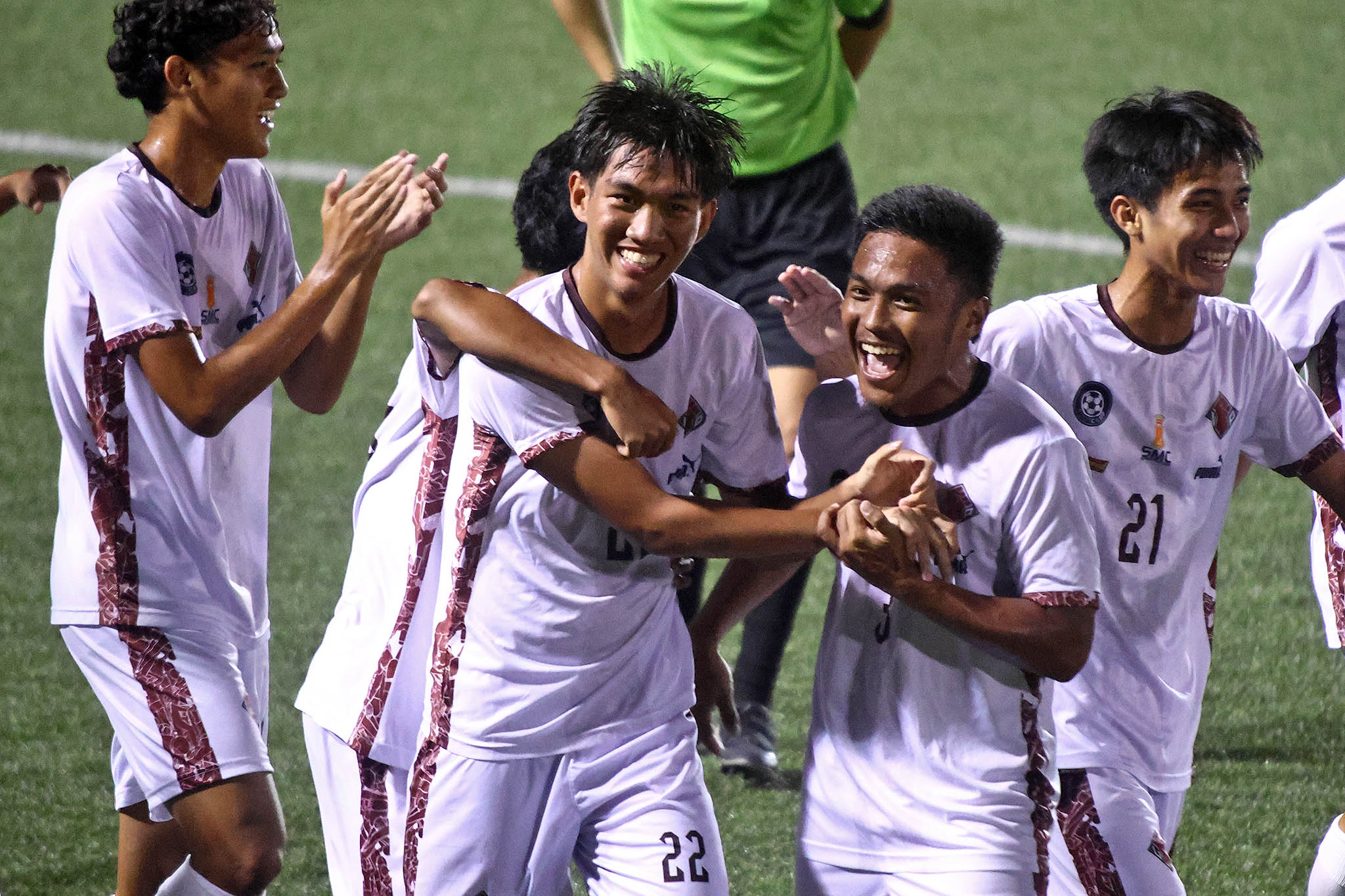UAAP-87-MENS-FOOTBALL-Lorenz-Tortona-5 Ramil Bation's hat trick powers UP rout of UST, clinches UAAP Men's Football semis berth Uncategorized - philippine sports news