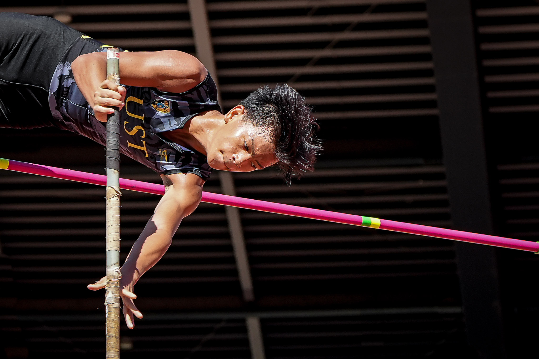 UAAP-S87-Athletics-Francis-Sillar-UST-04668 UAAP High School Athletics: Abdul Saud smashes 3,000m mark, keeps Adamson's hopes alive ADMU AdU DLSU News NU Track & Field UAAP UE UST - philippine sports news