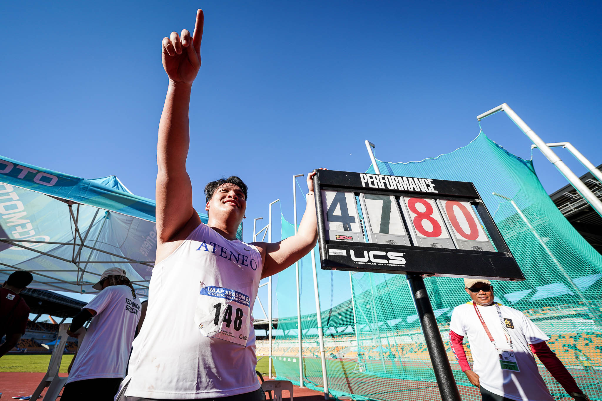 UAAP-S87-Athletics-Russel-Ricaforte-ATENEO-05492 Russel Ricaforte honors dad’s sacrifices with UAAP record ADMU News Track & Field UAAP - philippine sports news