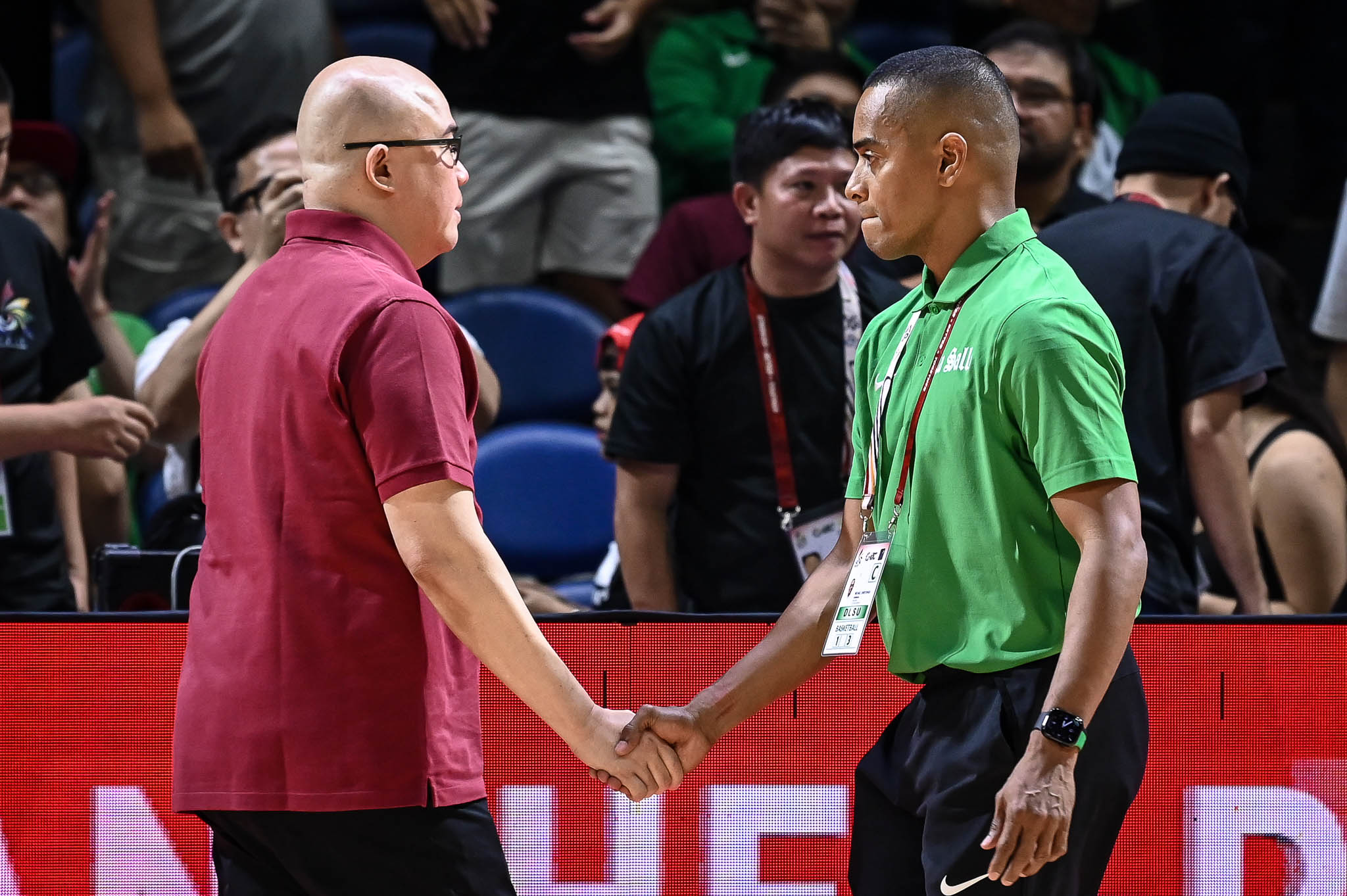 UAAP87-MBB-Coach-Goldwin-Monteverde-COach-Topex-Robinson-1688 Topex Robinson unfazed by snubbed handshake from some UP staff Basketball News - philippine sports news
