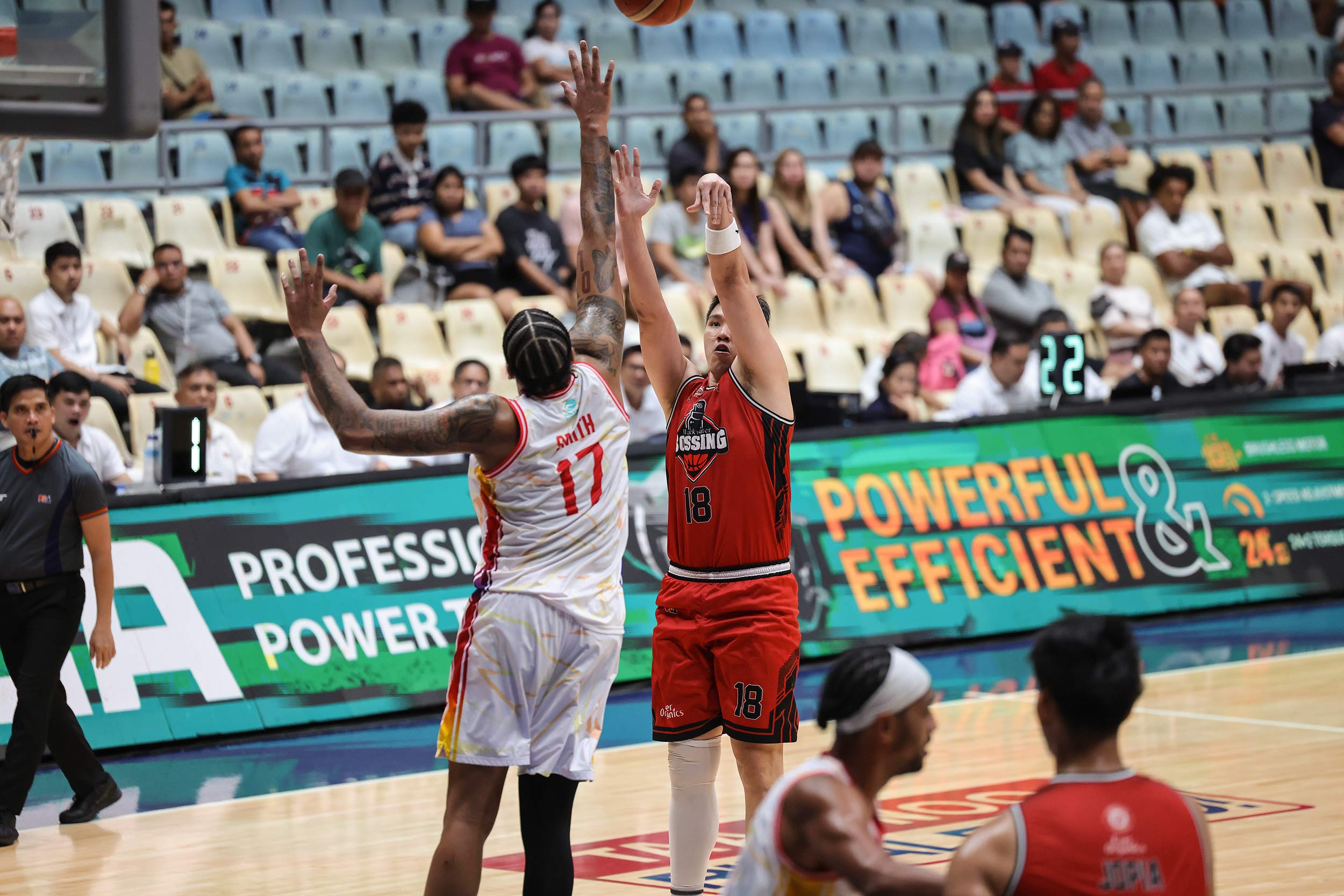 2024-25-PBA-Commissioners-Cup-Blackwater-vs-Phoenix-Justin-Chua NorthPort looks to move Jio Jalalon to Blackwater in pending deal for Justin Chua Basketball News PBA - philippine sports news