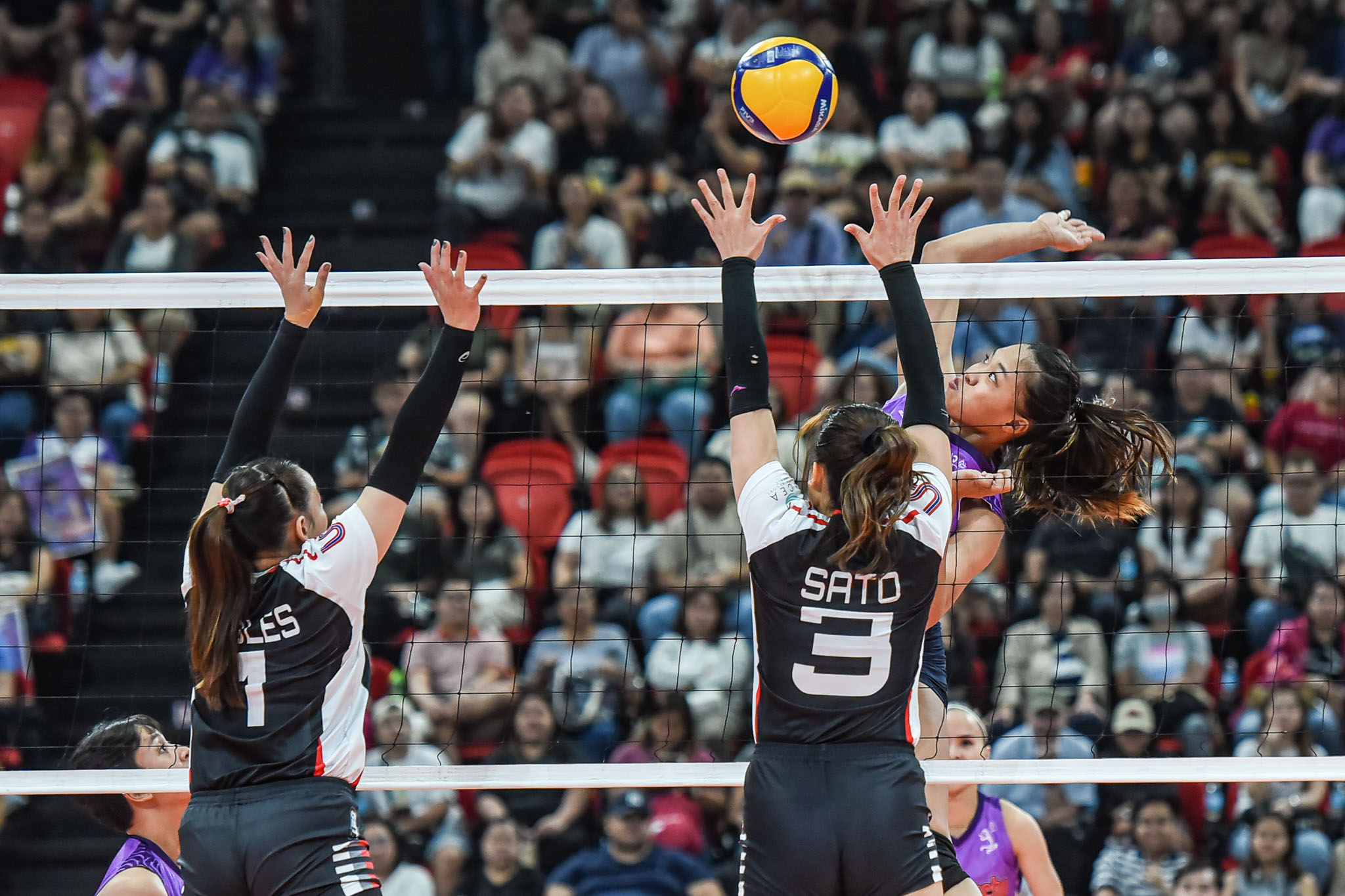 PVL-AFC-25-Choco-Mucho-vs.-Chery-Tiggo-Lorraine-Pecana-1498 After injury struggles, Lorraine Pecaña rises to the occasion for Choco Mucho News PVL Volleyball - philippine sports news