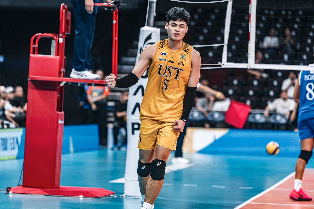 UAAP-87-MVB-NU-vs.-UP-Jan-Macam Ateneo clips UST, spoils Josh Ybanez's UAAP Men's Volleyball return ADMU News UAAP UST Volleyball - philippine sports news