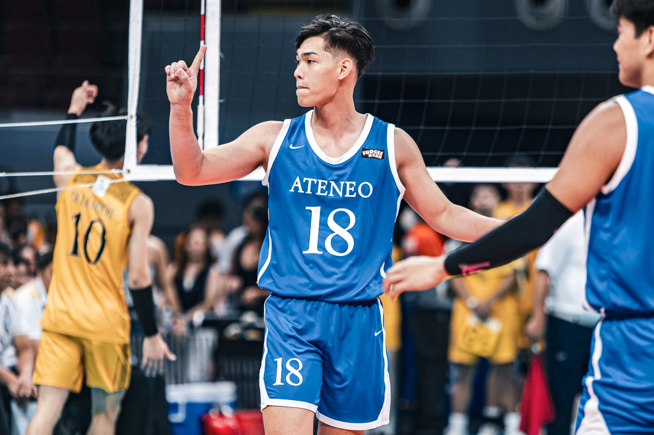 UAAP-87-MVB-NU-vs.-UP-Jian-Salarzon-2 Ateneo clips UST, spoils Josh Ybanez's UAAP Men's Volleyball return ADMU News UAAP UST Volleyball - philippine sports news