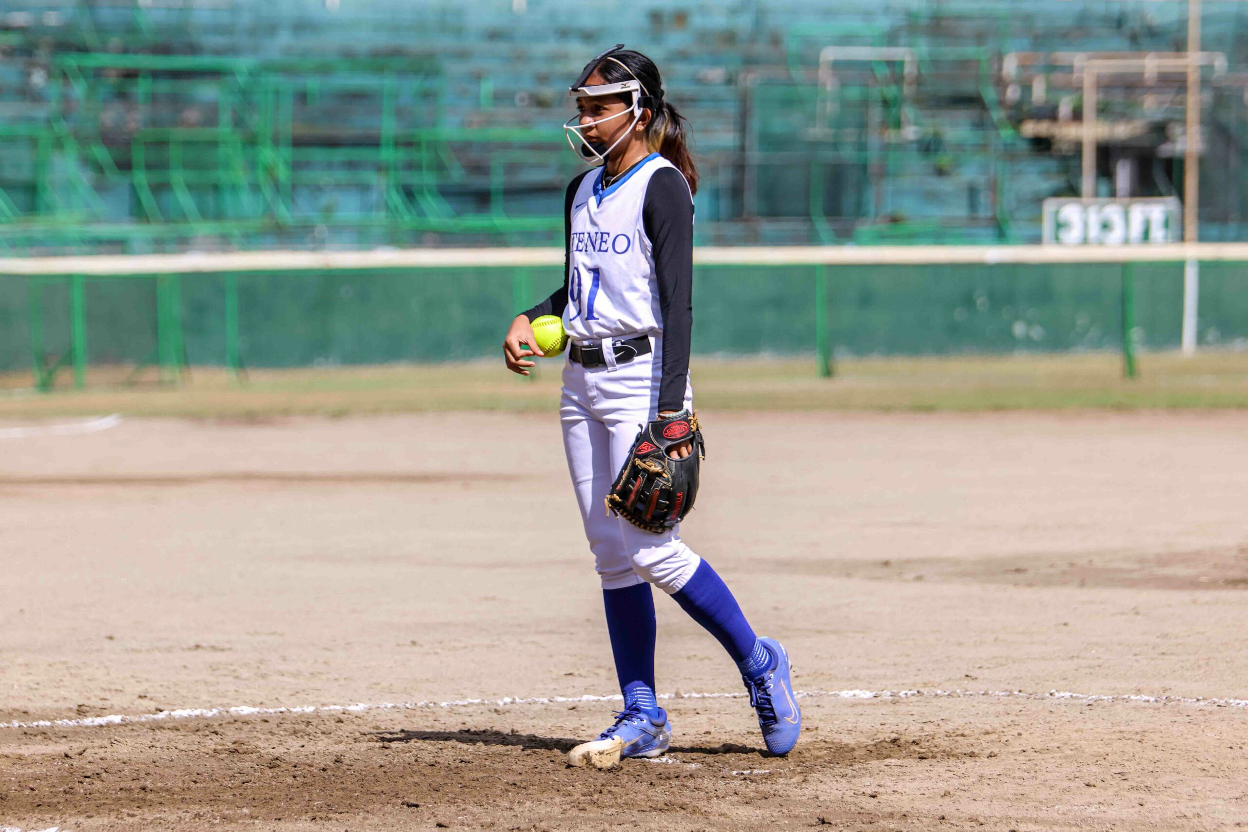 UAAP-S87-SOFTBALL-AdU-vs-Ateneo-Jessica-Daquigan-8506-scaled Alaiza Talisik crushes grand slam as Adamson blanks Ateneo in 5, goes 2-0 in UAAP Softball ADMU AdU News Softball UAAP - philippine sports news