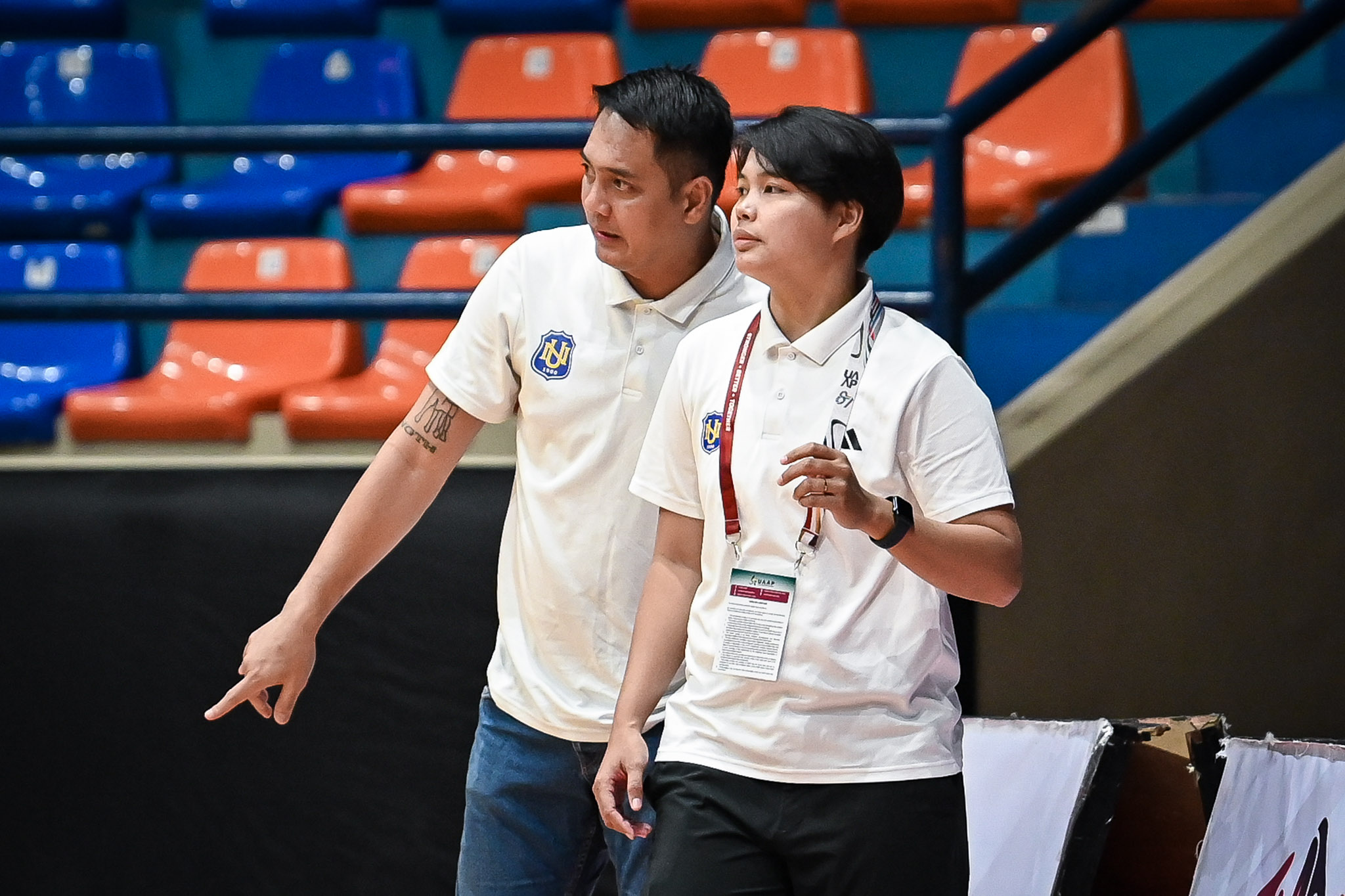 UAAP87-HSGBB-COACH-ARIS-DIMAUNAHAN-CAMILLA-ESCOTO-2041 NUNS, UST collide in historic UAAP HS basketball finals duel Basketball News NU UAAP UST - philippine sports news