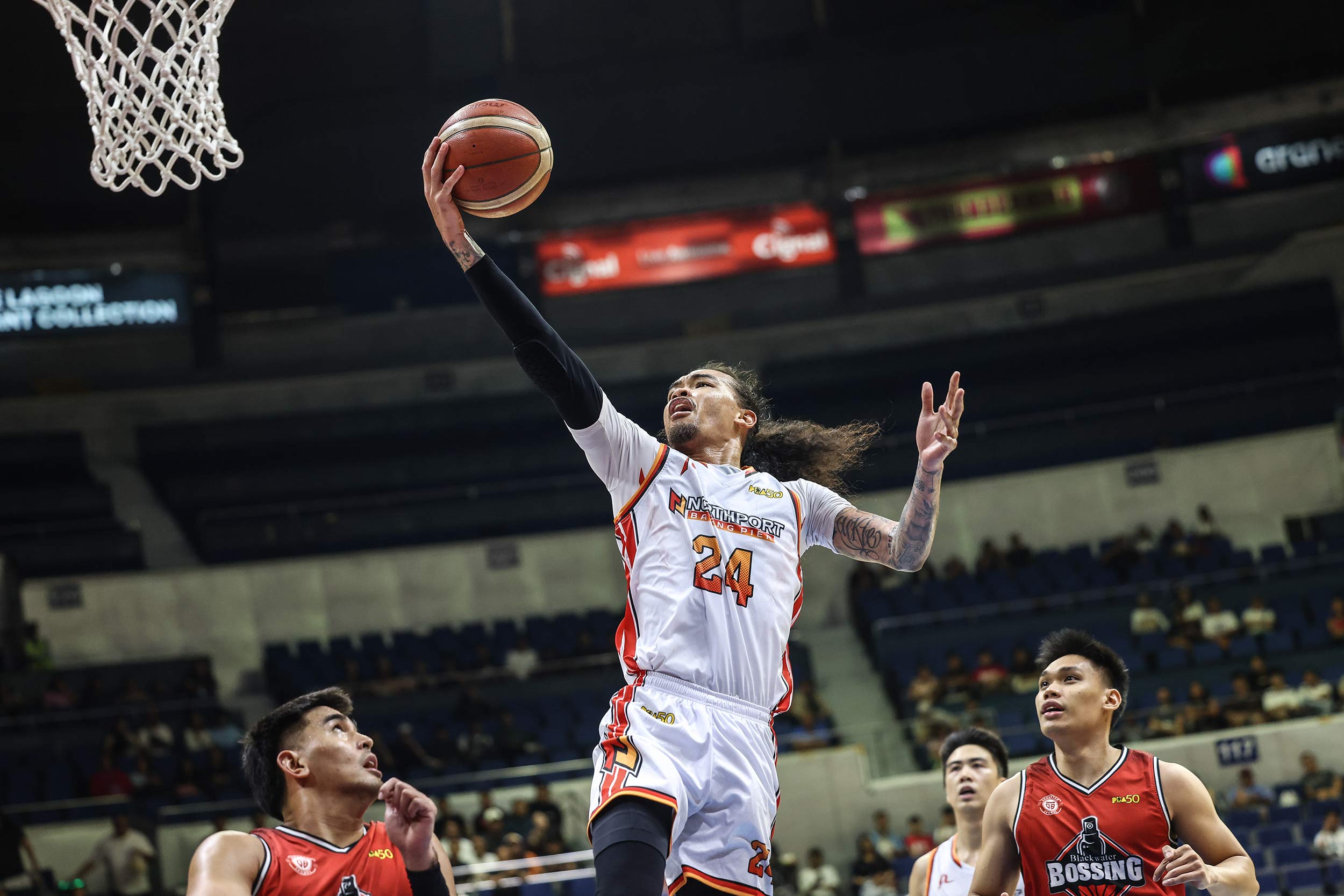 2025-PBA-Philippine-Cup-Blackwater-vs-Northport-Joshua-Munzon Blackwater crushes Northport to bounce back in PBA PH Cup Basketball News PBA - philippine sports news