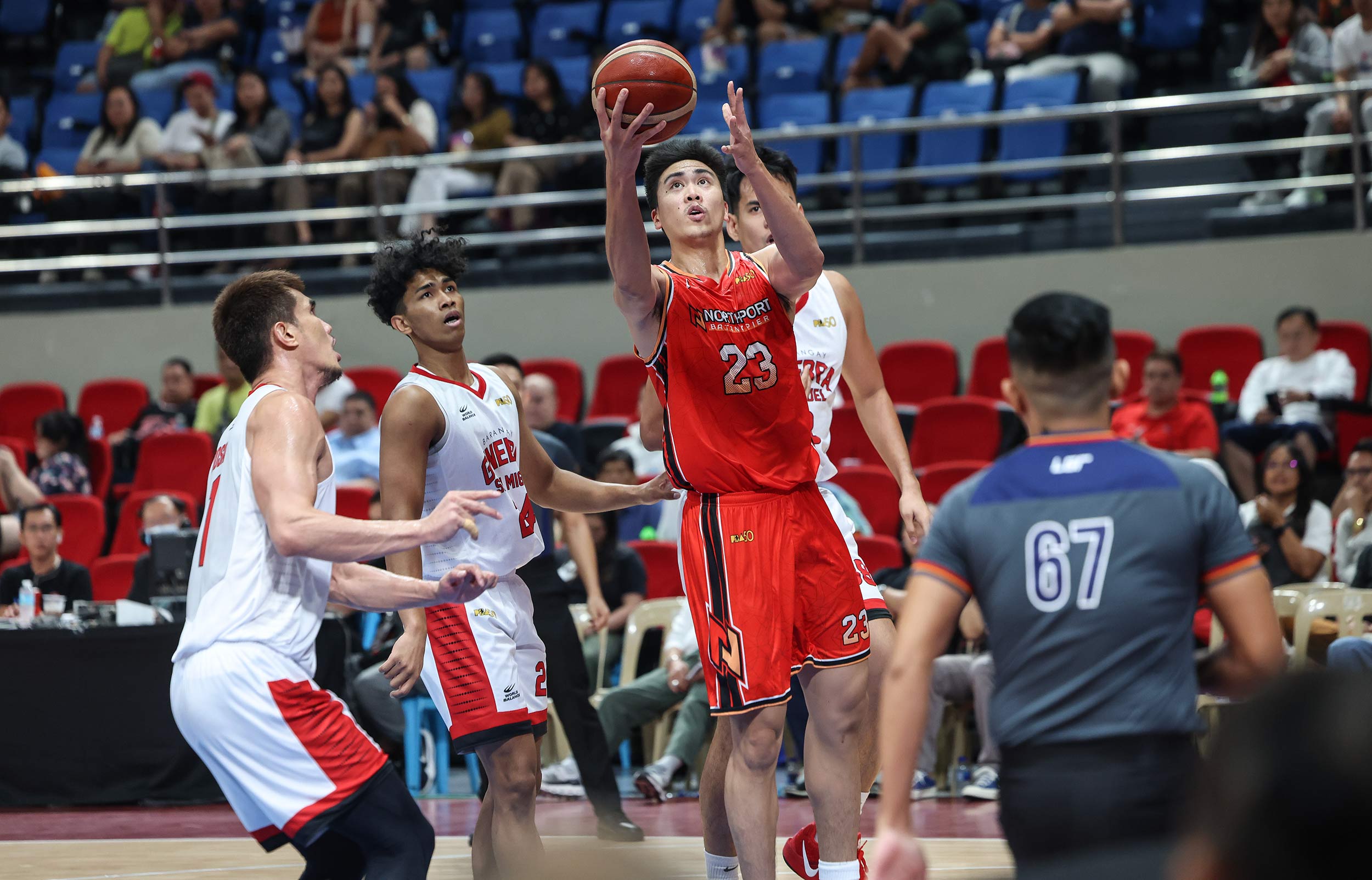2025-PBA-Philippine-Cup-Northport-vs-Ginebra-William-Navarro PBA: Jayson David delivers in Ginebra return, powers blowout win over NorthPort Basketball News PBA - philippine sports news