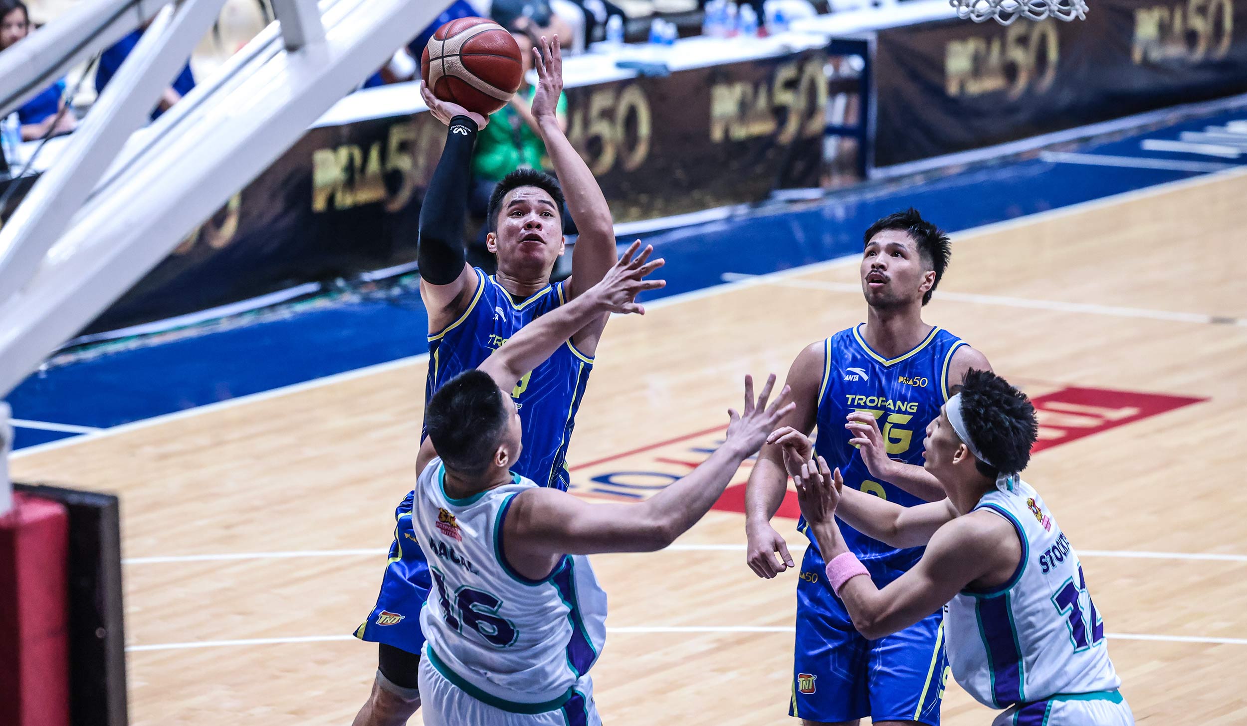 2025-PBA-Philippine-Cup-TNT-vs-Converge-Roger-Pogoy PBA: Baltazar, Winston power Converge past TNT, secure 2nd straight win Basketball News PBA - philippine sports news