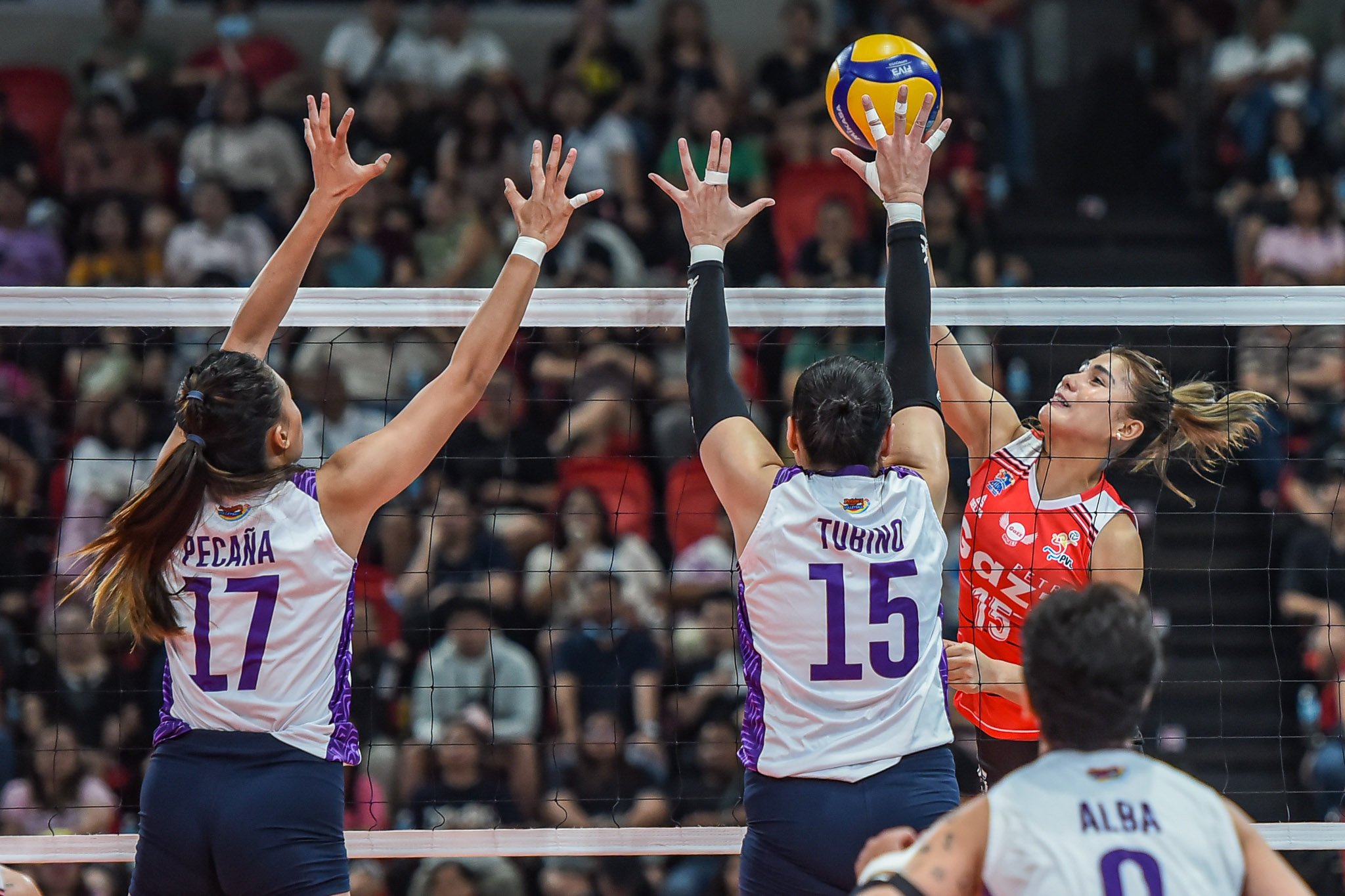 PVL-AFC-25-Choco-Mucho-vs.-Petro-Gazz-Myla-Pablo-8091 Petro Gazz stays unbeaten, nears PVL Finals after comeback win over Choco Mucho News PVL Volleyball - philippine sports news