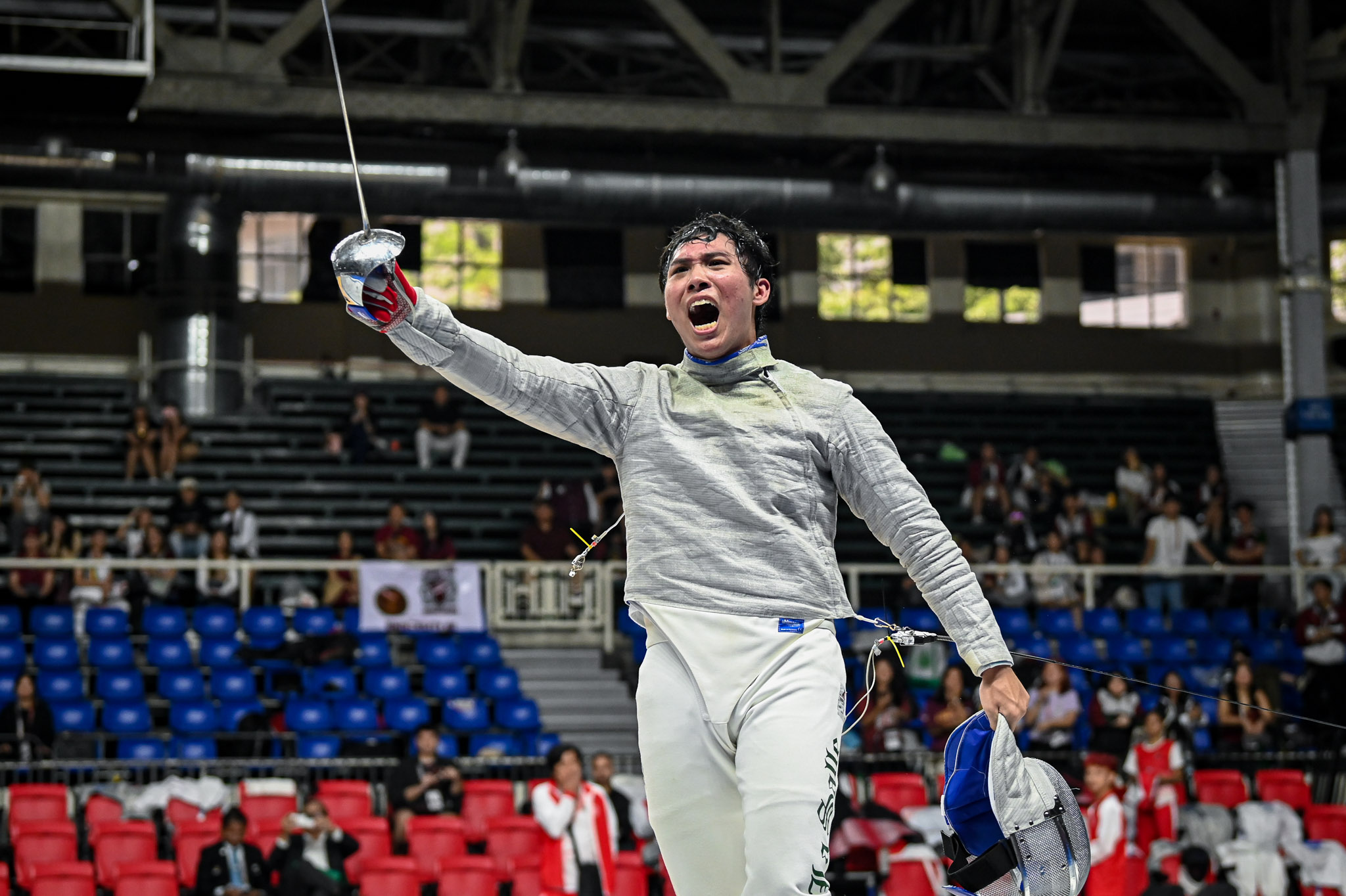 UAAP87-FENCING-BUENAVENTURA-CHRISTIAN-2420 Janna Catantan reclaims foil crown, sparks UST's charge in UAAP fencing opener ADMU DLSU Fencing News UAAP UE UP UST - philippine sports news