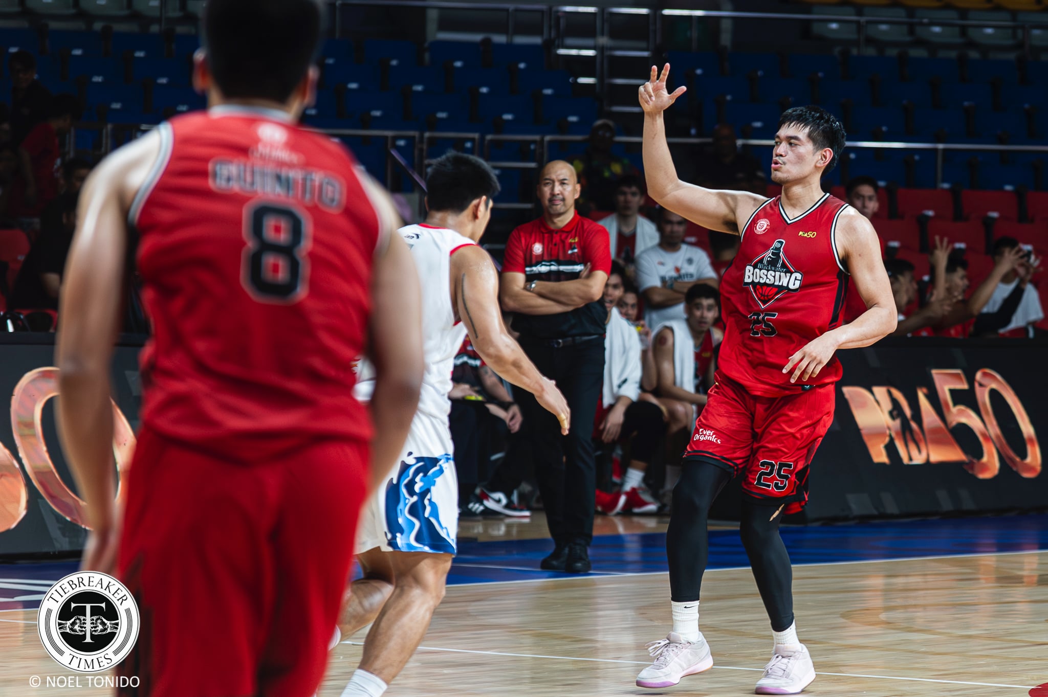 2025-PBA-Philippine-Cup-Blackwater-vs-Rain-or-Shine-Christian-David Adrian Nocum ignites rally as Rain or Shine sinks Blackwater, ends skid in PBA PH Cup Basketball News PBA - philippine sports news