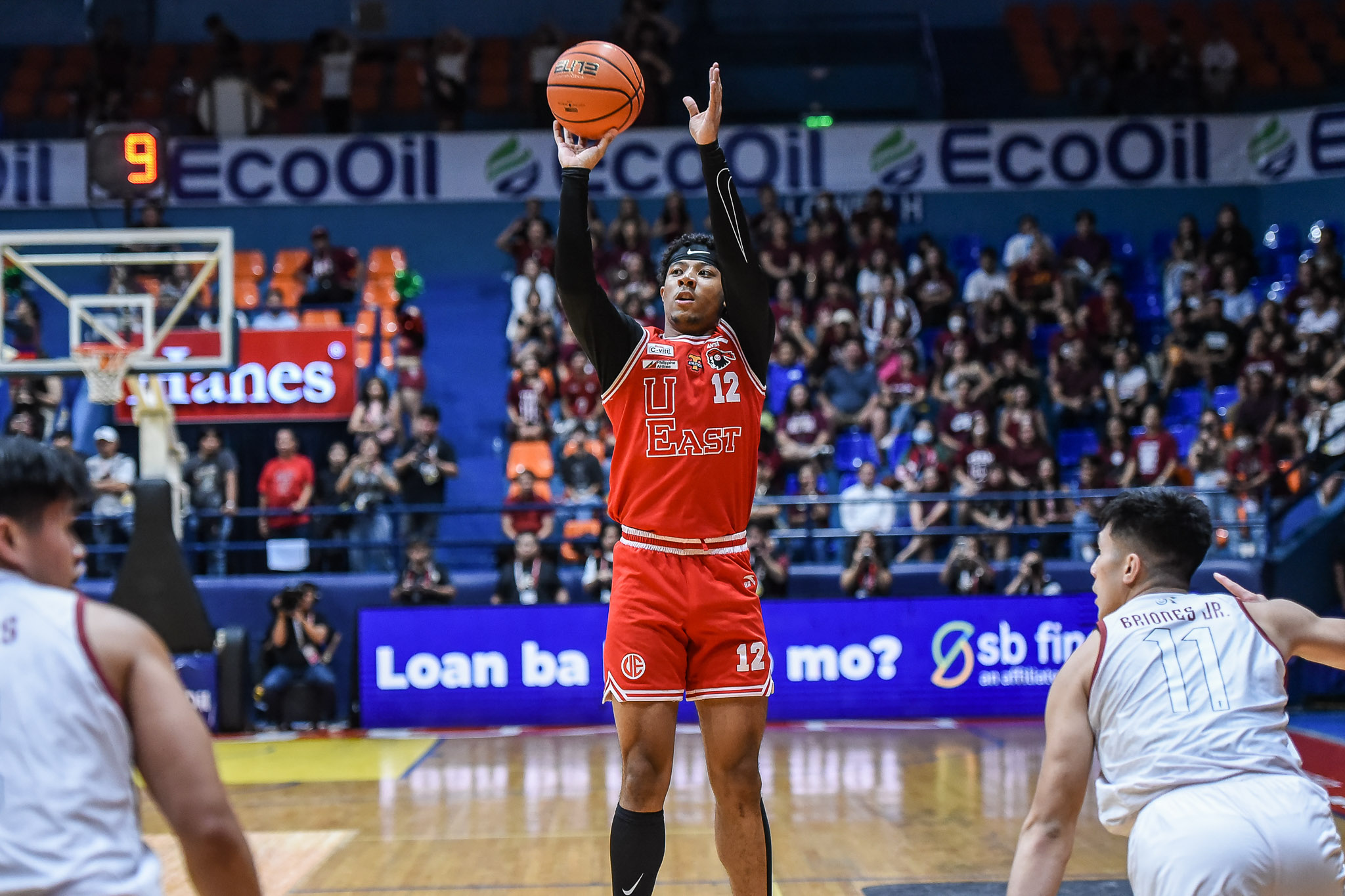 UAAP-87-MBB-UP-vs.-UE-Devin-Fikes-3127 Devin Fikes bids UE goodbye, heads back to Canada Basketball News UAAP UE - philippine sports news