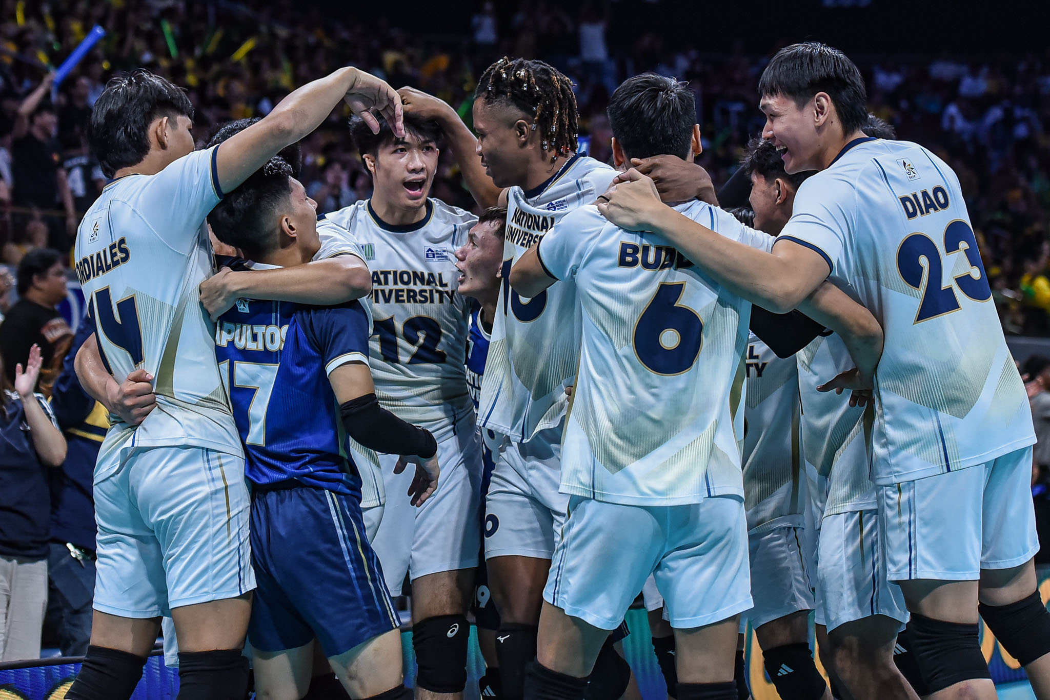 UAAP-87-MVB-NU-vs.-FEU-G2-5953 Obed Mukaba refuses to let NU 'family' fall News NU UAAP Volleyball - philippine sports news