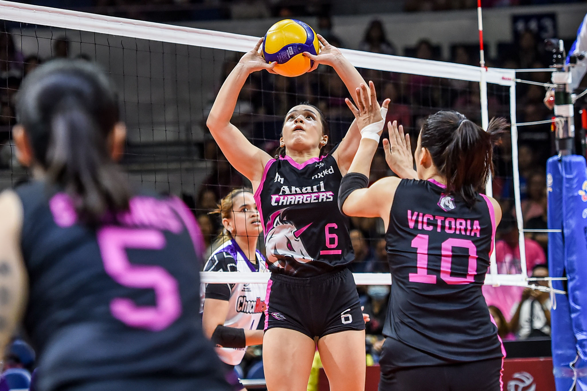 PVL-AFC-25-Akari-vs.-Choco-Mucho-Mich-Cobb-7562 Michelle Cobb retires at 26, stays with Akari in new role News PVL Volleyball - philippine sports news