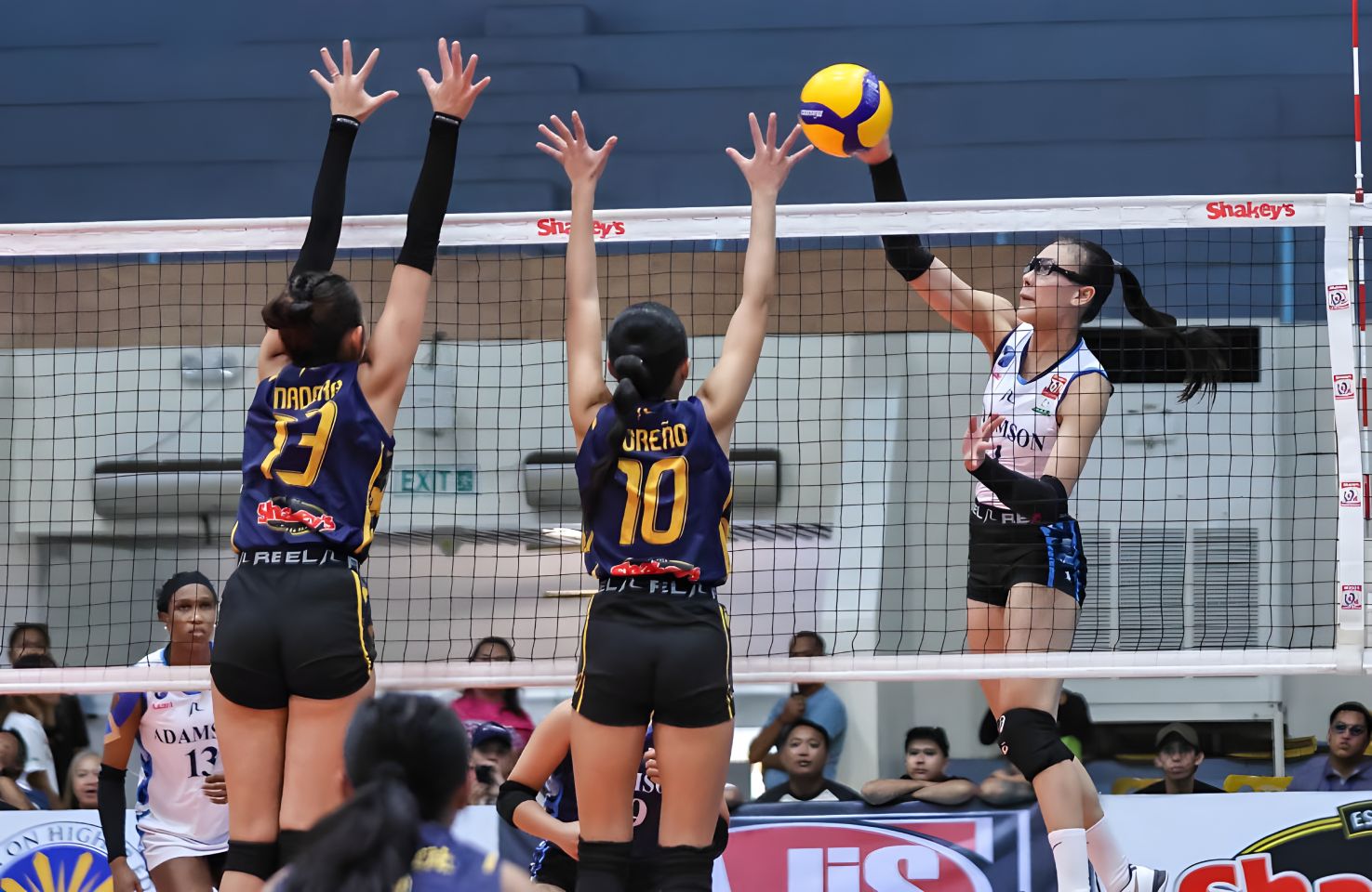 2025-SSL-Adamson-vs-USPF-Shaina-Nitura USC pulls off stunning reverse sweep to upset Ateneo in SSL ADMU AdU News PSL - philippine sports news