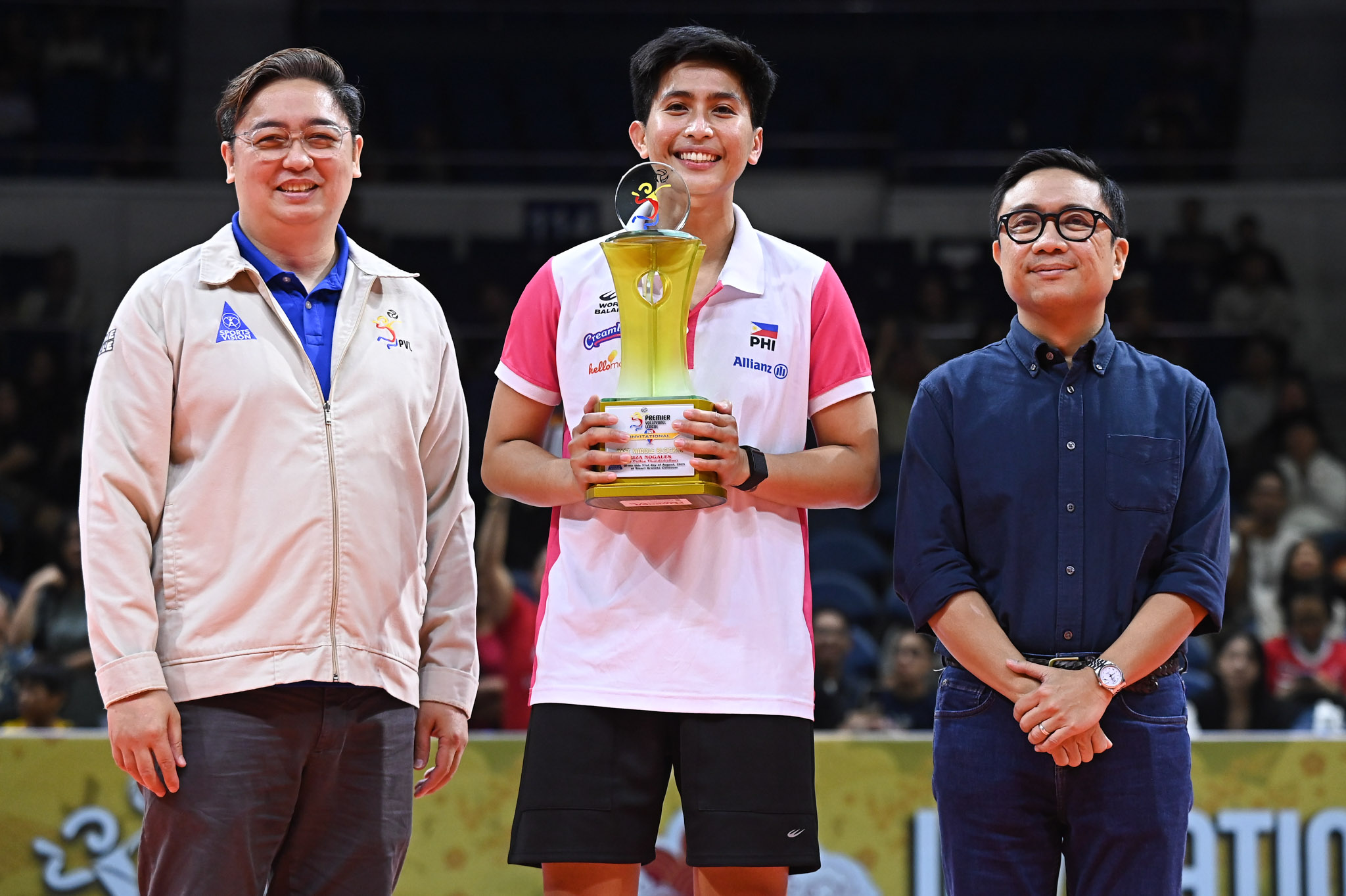 PVL-INV-25-Awarding-Pangs-Panaga-0920 Savannah Davison’s grind pays off with long-awaited PVL MVP honor News PVL Volleyball - philippine sports news