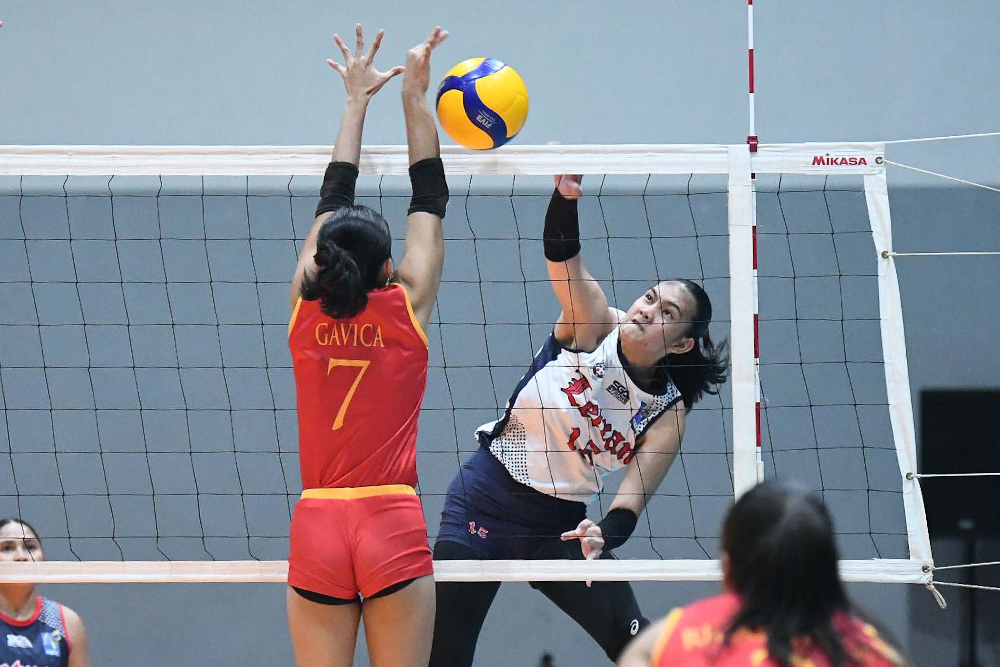 V-League-2025-CSJL-Lady-Knights-vs-Mapua-Lady-Cardinals-Sheena-Sarie FEU survives Benilde in grueling five-setter for 3rd straight win in V-League CSB CSJL FEU MIT News V-League Volleyball - philippine sports news