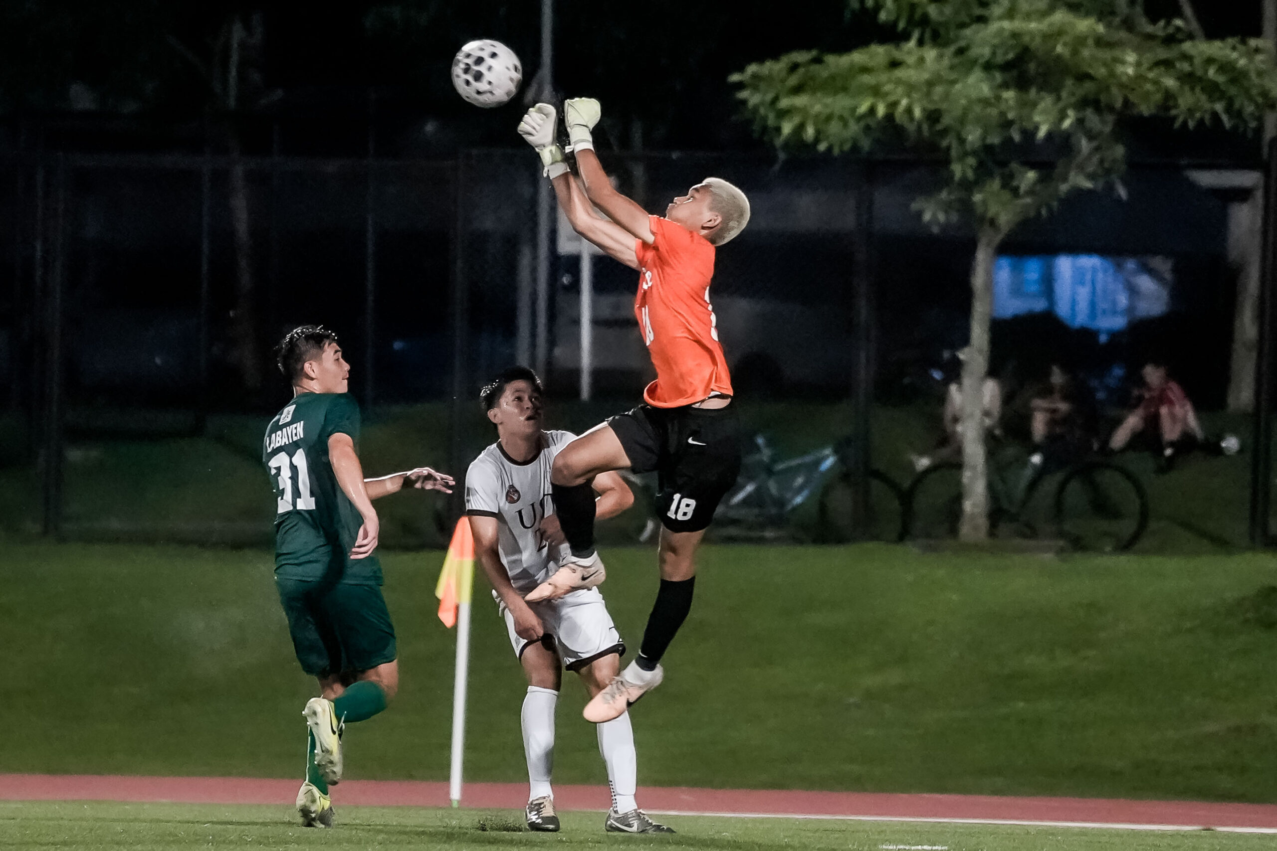 UAAP-Season-88-Football-EDCEL-LAURON-4656-scaled UST survives La Salle scare to close UAAP Football opening weekend DLSU Football News UAAP UST - philippine sports news