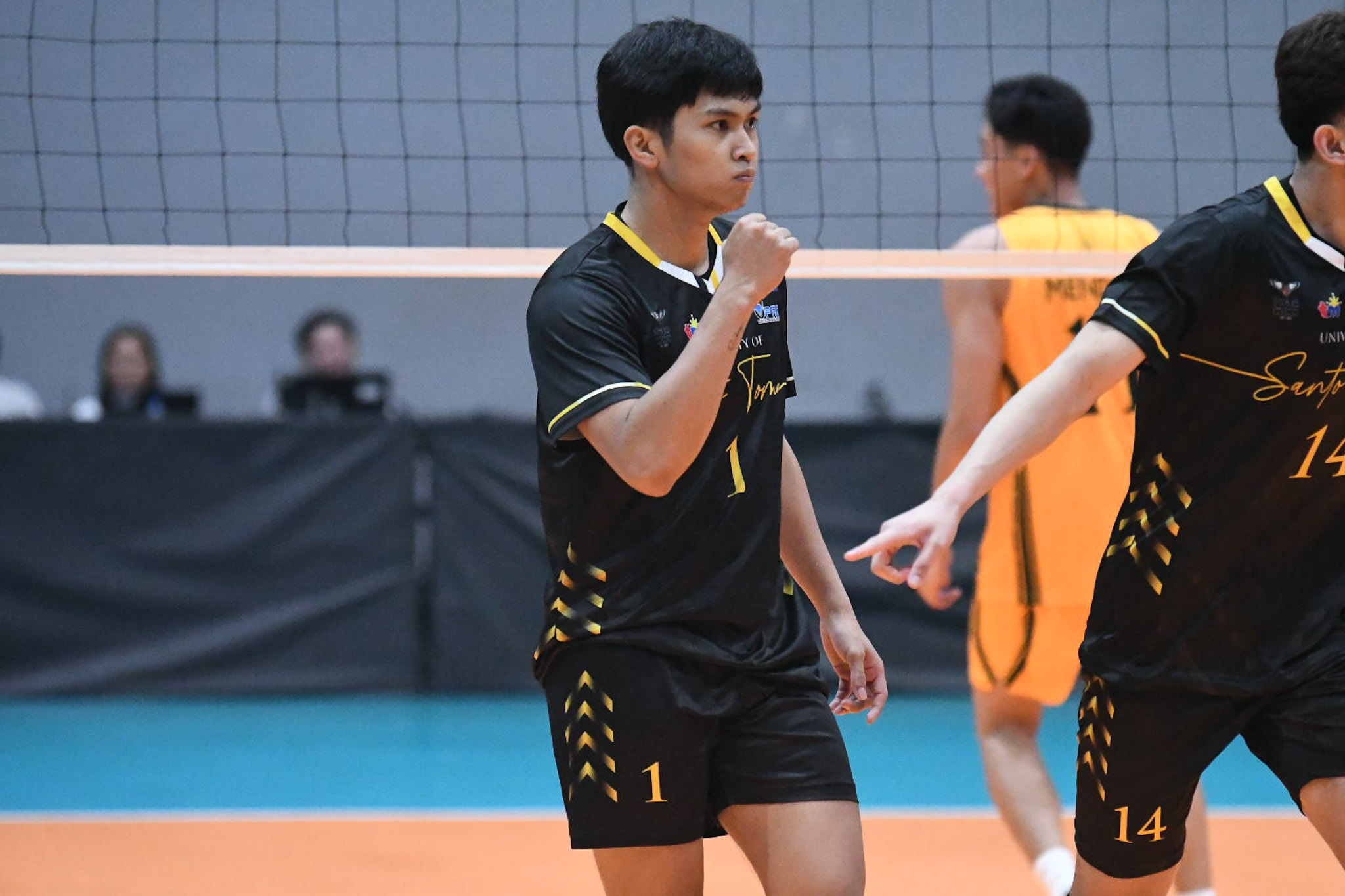 V-League-2025-FEU-Tamaraws-vs-UST-Golden-Spikers-Rey-De-Vega-3 La Salle, UST clinch V-League semis spots, set showdown for top seed ADMU DLSU FEU News UAAP UST Volleyball - philippine sports news