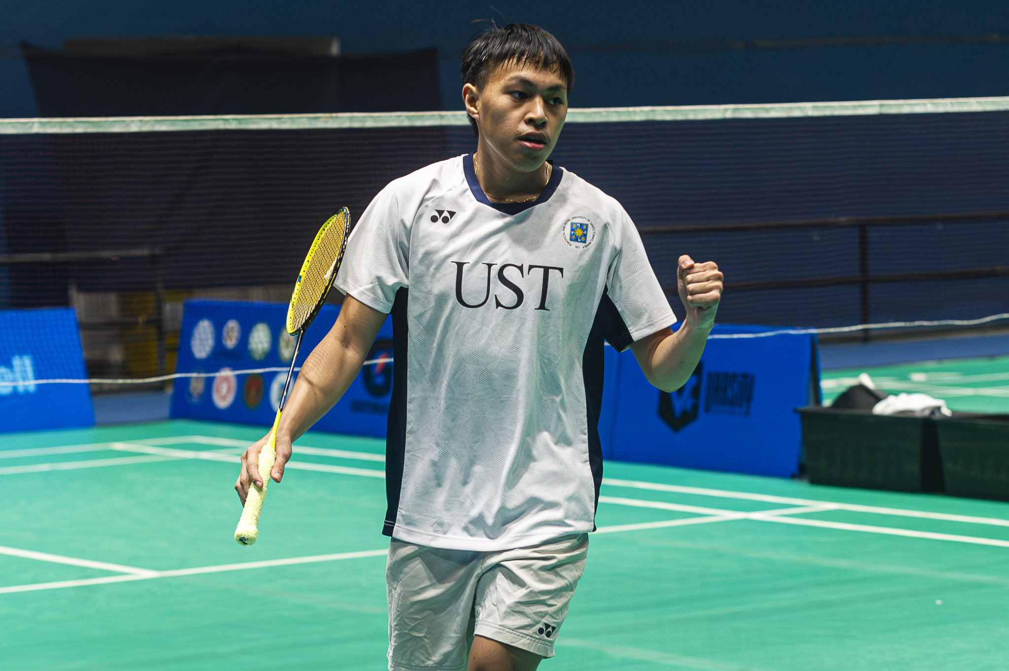 10-19-2025-Badminton-SinglesMS1-USTvsAdU-Lennox-Matthew-Cuilao Cuilao, Tuazon, Galve-Miraflor propels UST to UAAP Men's Badminton playoff vs La Salle AdU Badminton News UAAP UST - philippine sports news