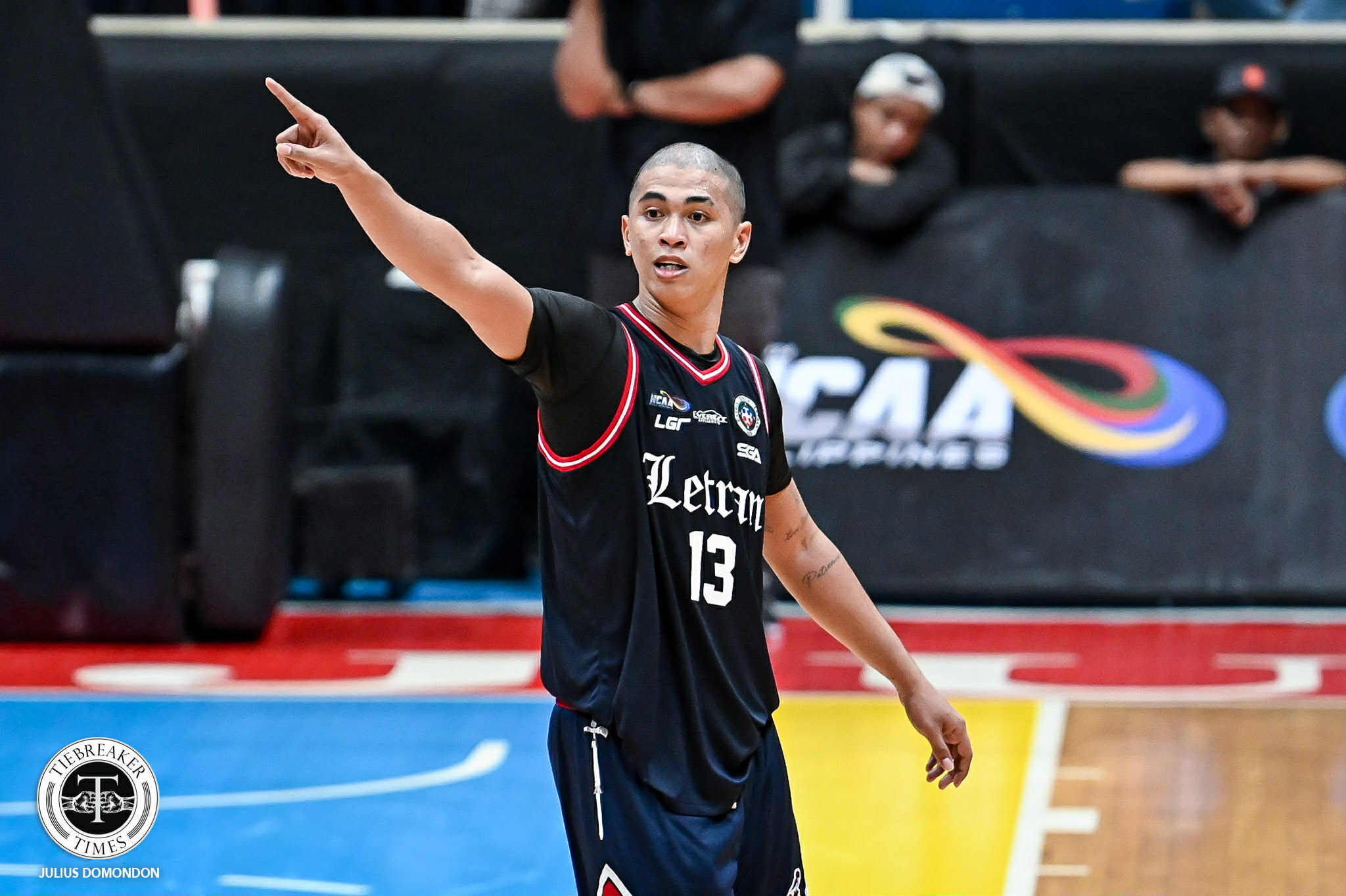 NCAA-101-Benilde-vs-Letran-Jonathan-Manalili Short-handed Benilde hands Letran third straight loss in NCAA 101 Basketball CSB CSJL NCAA News - philippine sports news