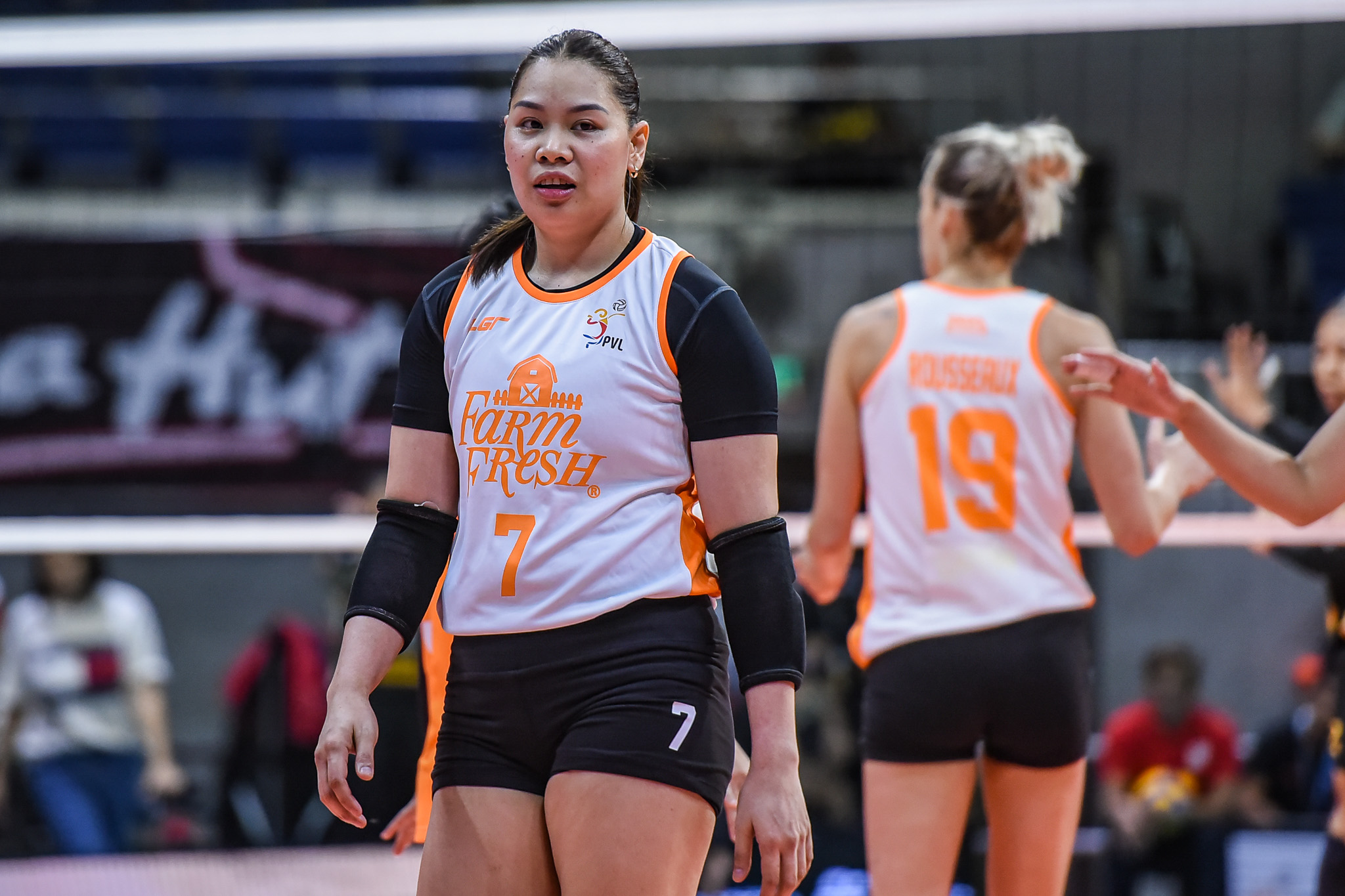 PVL-RC-2025-Cignal-vs.-Farm-Fresh-Ces-Molina-0185 Tubu leads way as Farm Fresh sweeps Cignal, claims historic 2-0 start in PVL News PVL Volleyball - philippine sports news