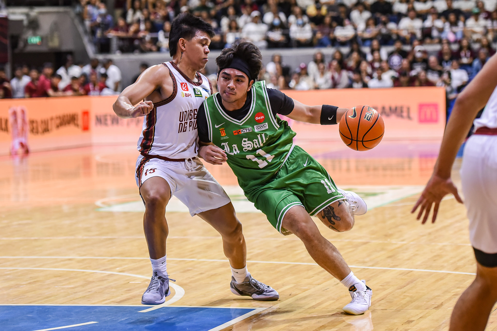 UAAP-88-MBB-DLSU-vs.-UP-Jacob-Cortez-6598 Short-handed La Salle pierces UP, forces three-way tie for third in UAAP Men's Basketball Basketball DLSU News UAAP UP - philippine sports news