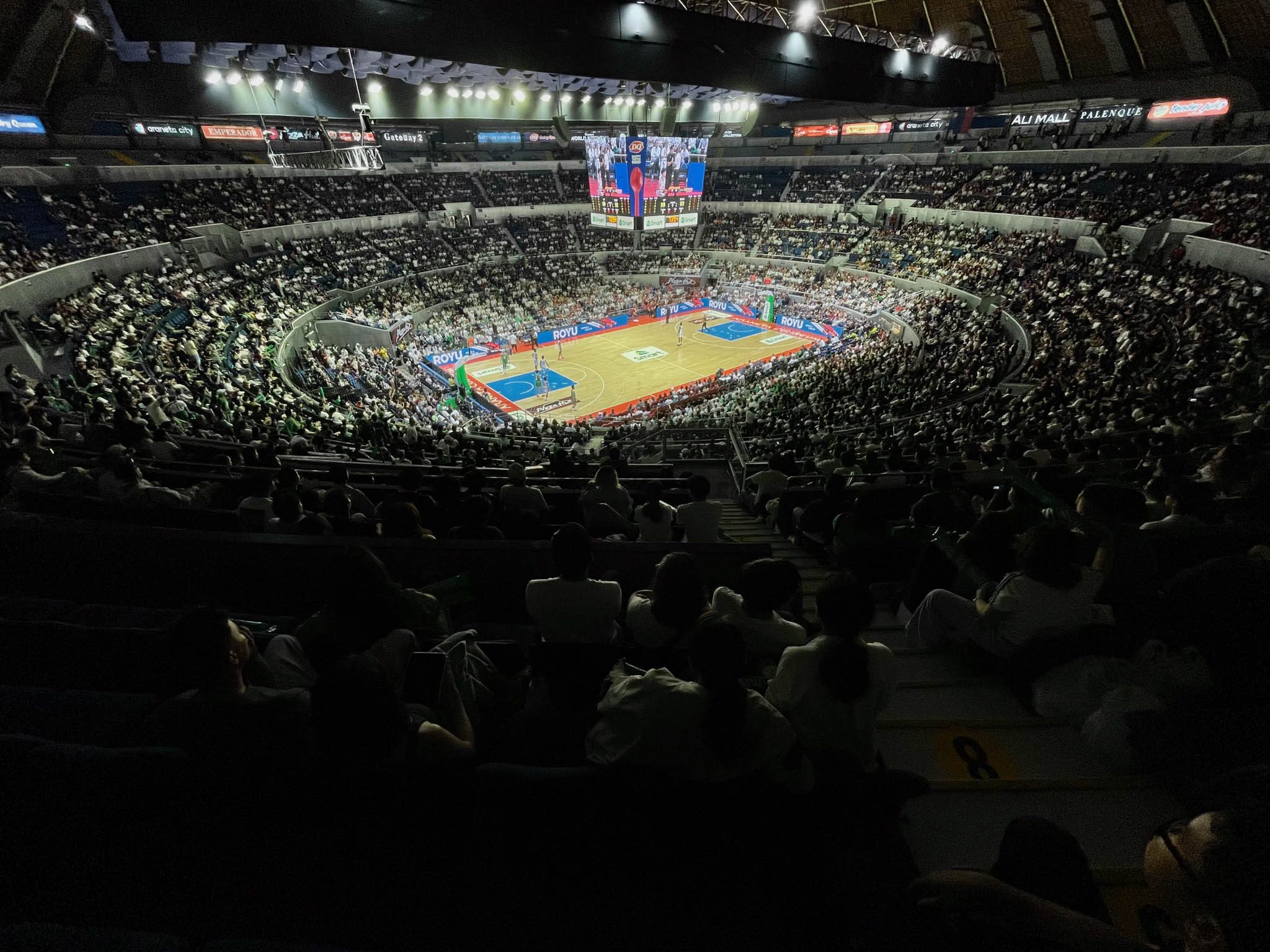 UAAP-88-MBB-UP-vs.-DLSU-5786 DLSU Animo Squad, UP Pep Squad unite at halftime to denounce corruption Basketball DLSU News UAAP UP - philippine sports news
