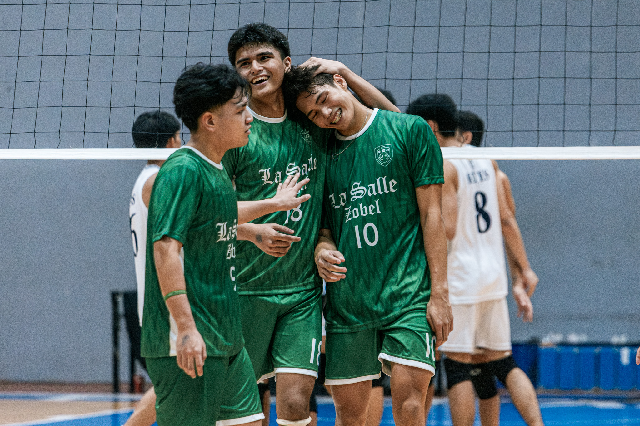 UAAP-S88-BOYS-VOLLEYBALL-DLSU-vs-ADU-Sandrino-and-Montillano UE ends NUNS unbeaten run, forges tie for second in UAAP Boys' Volleyball ADMU AdU DLSU FEU News NU UAAP UE UP UST Volleyball - philippine sports news