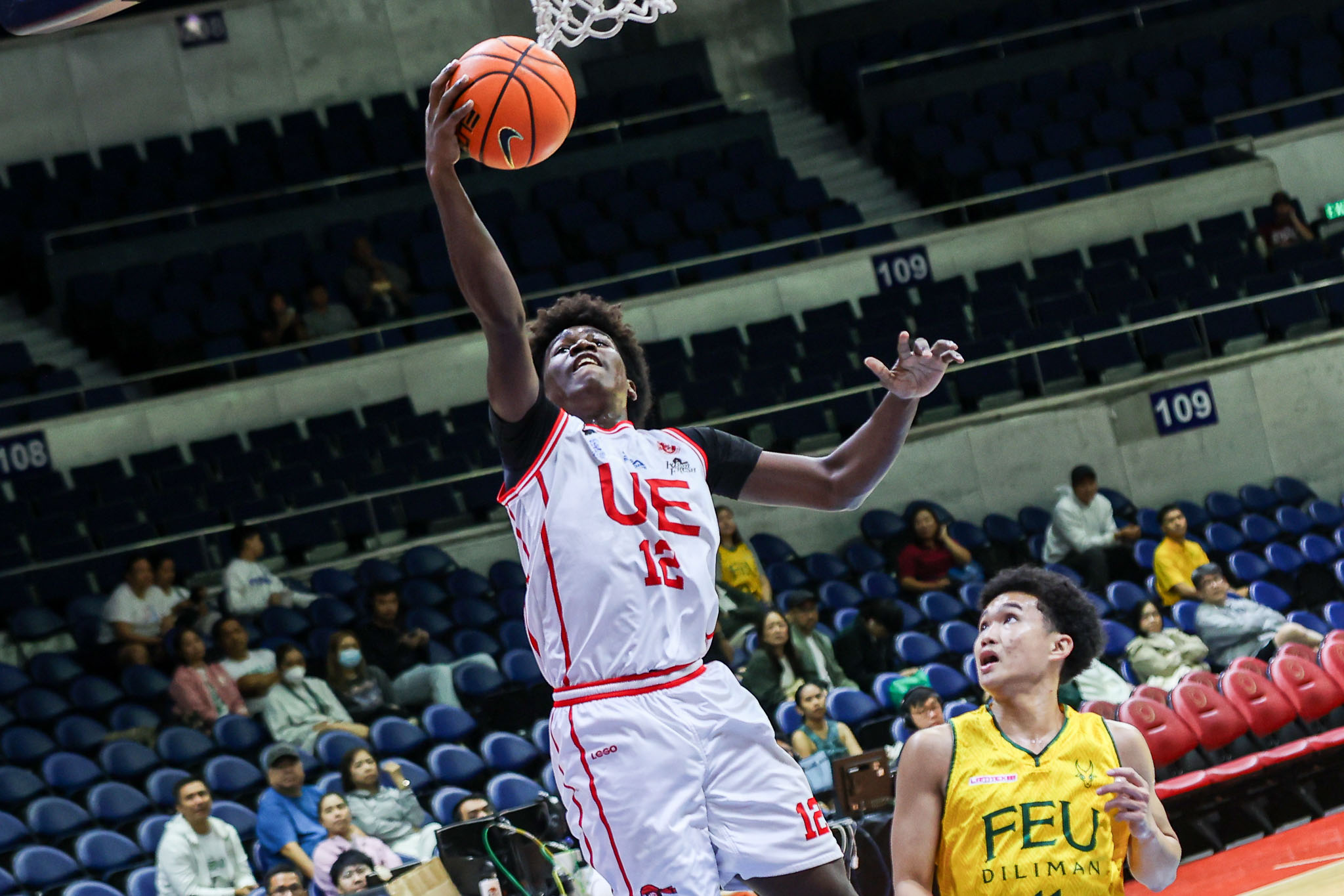 UAAP-S88-JHSBB-UE-vs-FEU-Goodluck-Okebata-5381 UAAP Juniors Basketball: Prince Cariño powers FEU-D to share of second after tough win vs UE Basketball DLSU FEU News UAAP UE UP - philippine sports news