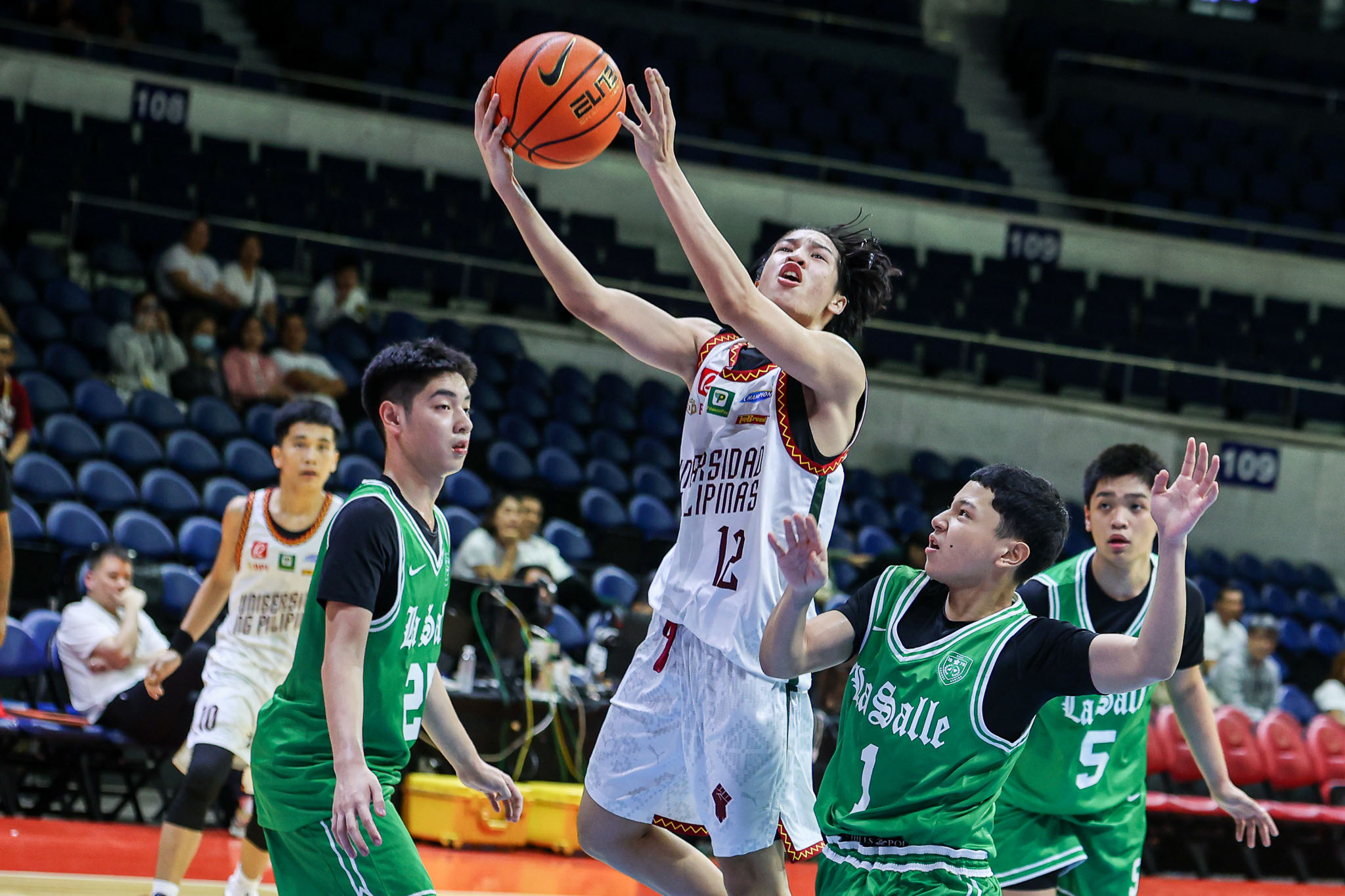 UAAP-S88-JHSBB-UP-vs-DLSU-Kean-Poquiz-4676 UAAP Juniors Basketball: Prince Cariño powers FEU-D to share of second after tough win vs UE Basketball DLSU FEU News UAAP UE UP - philippine sports news
